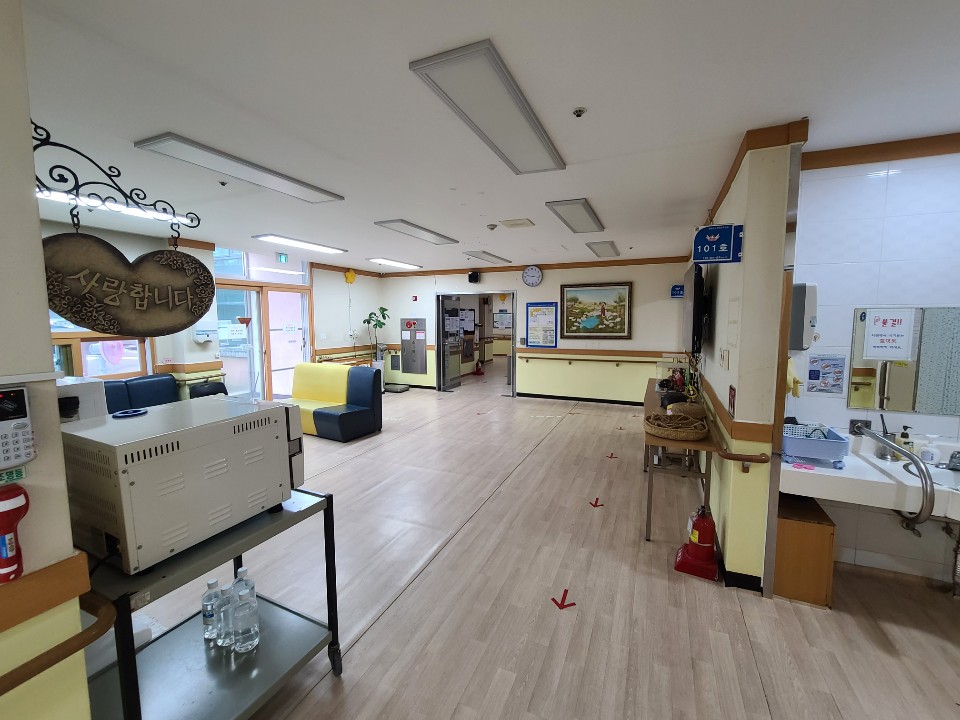 철원군노인전문요양원 이미지 23