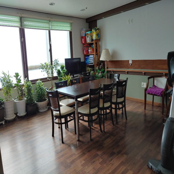 너싱홈베터라이프 이미지 12