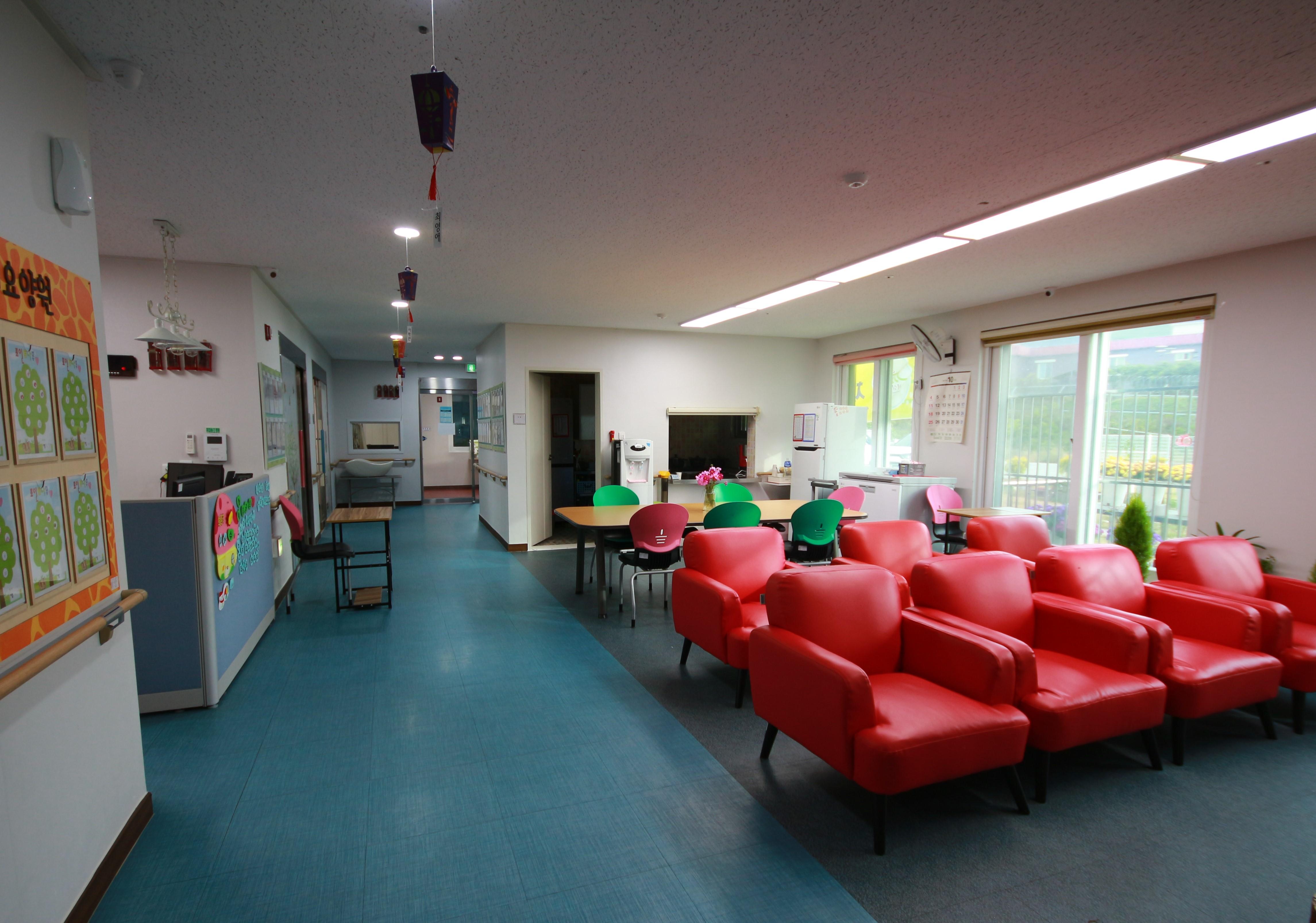 세실요양원 이미지 2