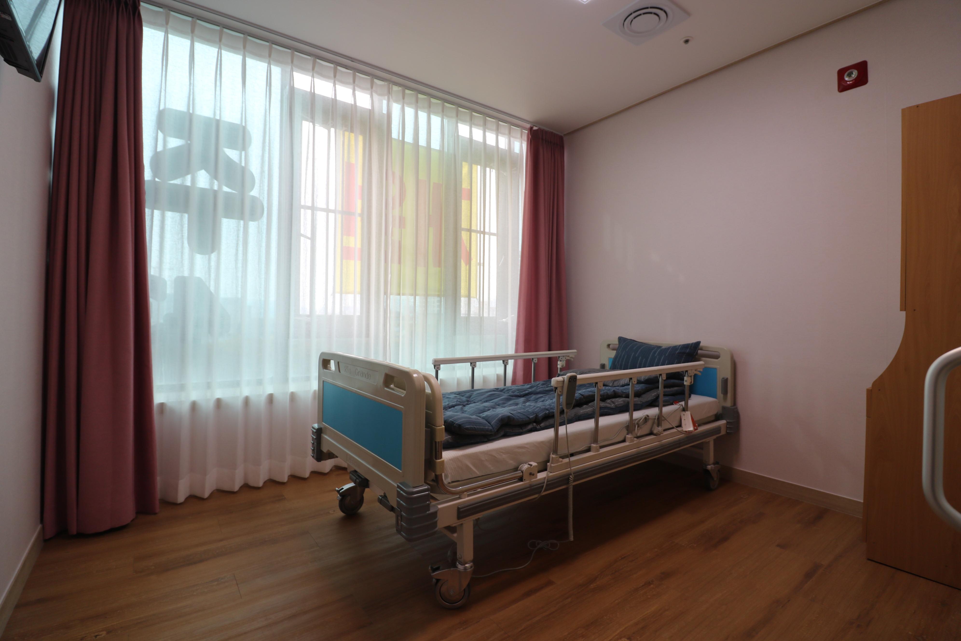 웃음꽃피는마을 요양원 이미지 12