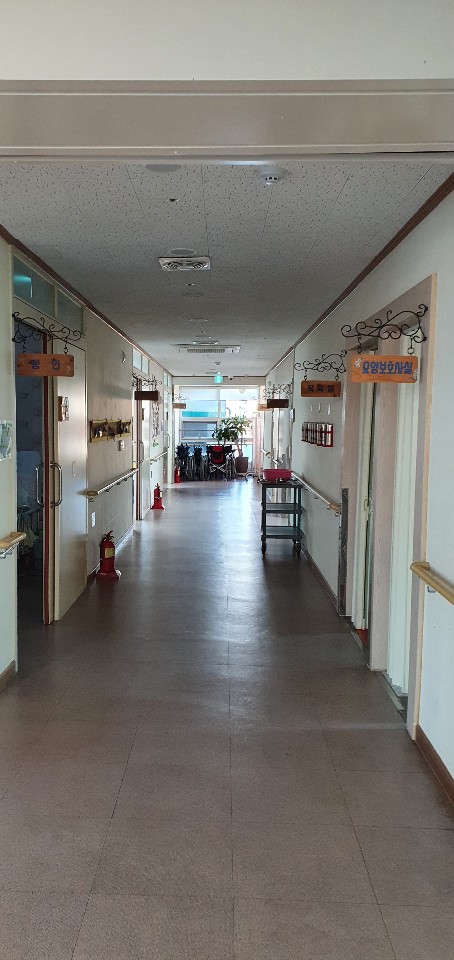 우리요양원 이미지 3