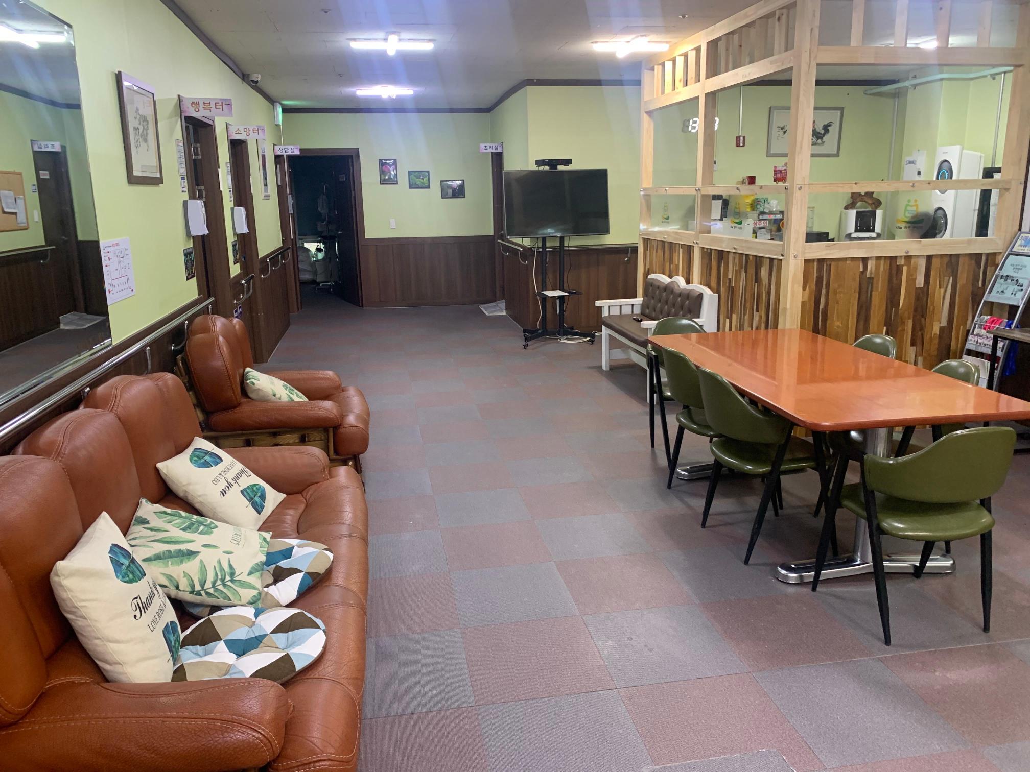 새늘청주요양원 이미지 14