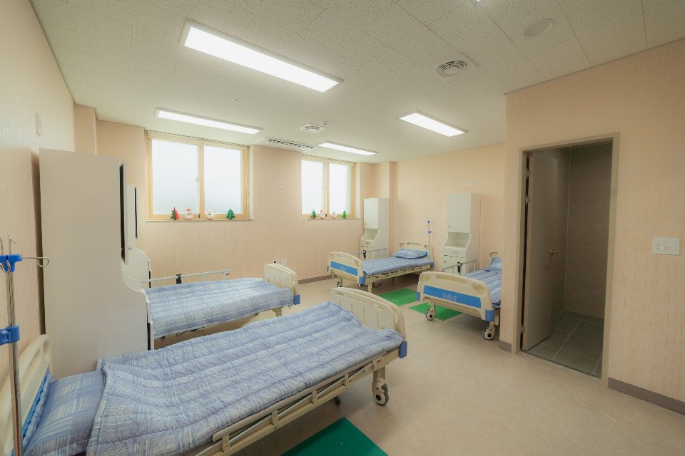 사랑방요양원 이미지 2