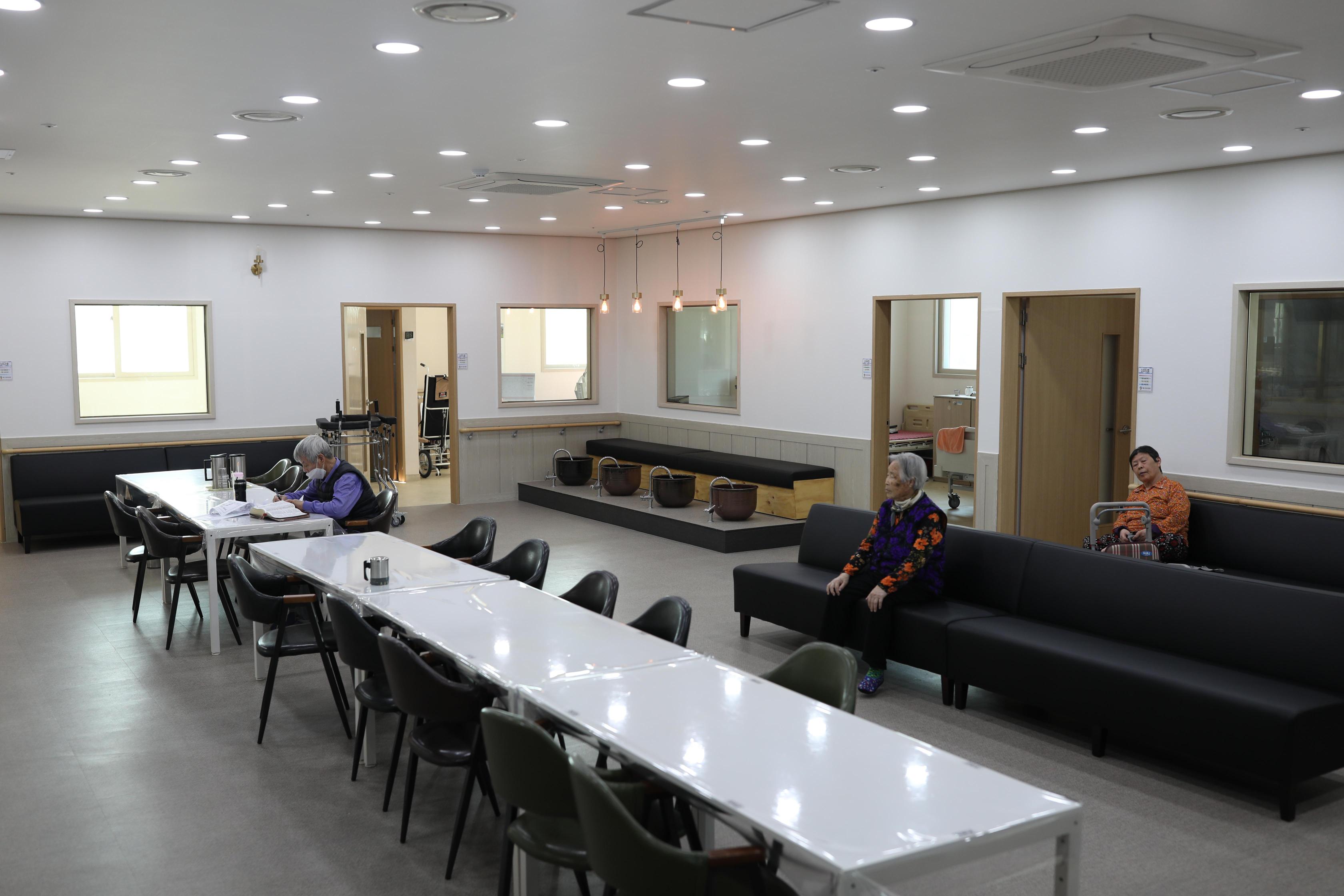 예그린요양원 이미지 2