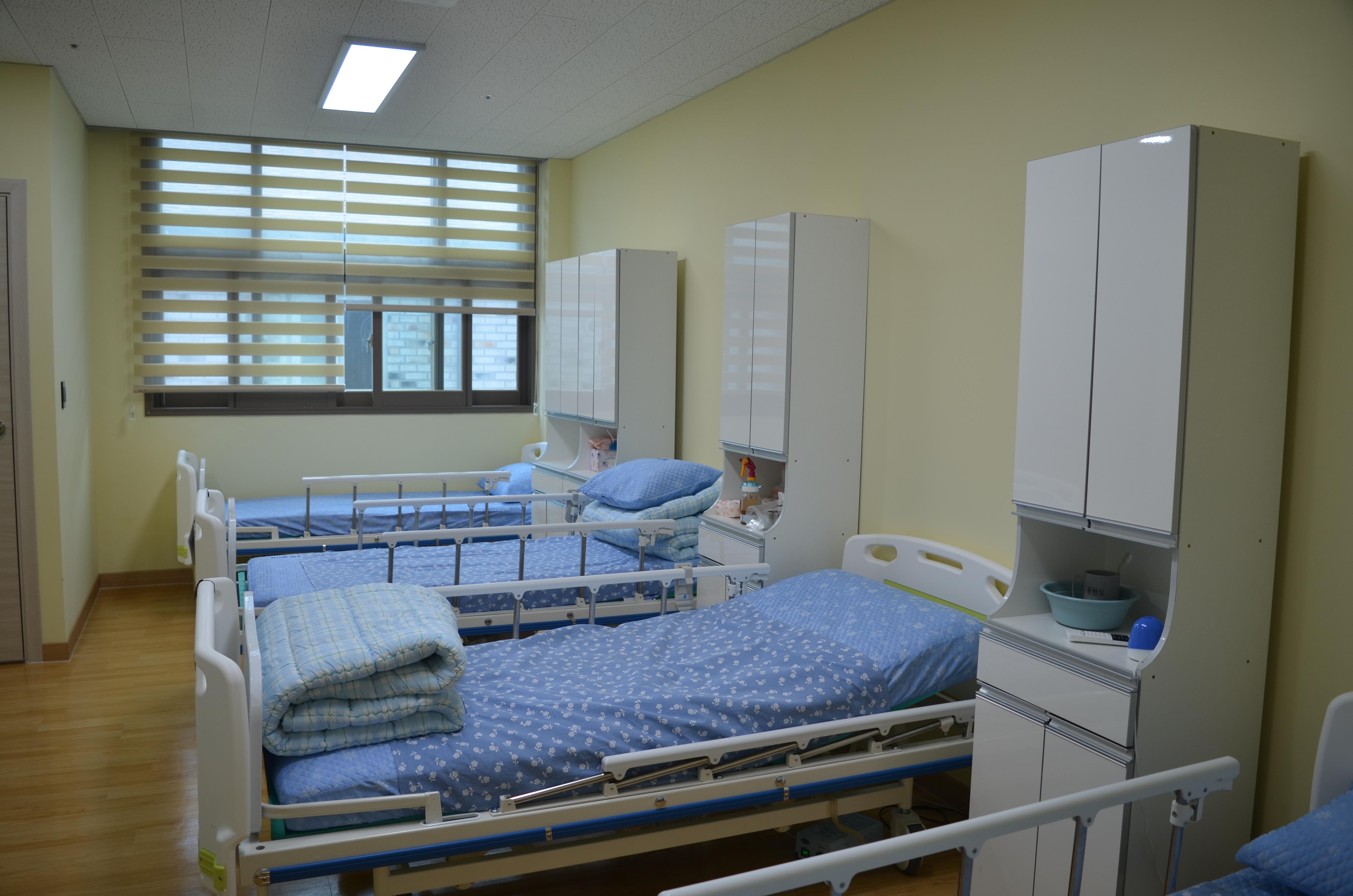 늘사랑실버홈 이미지 8