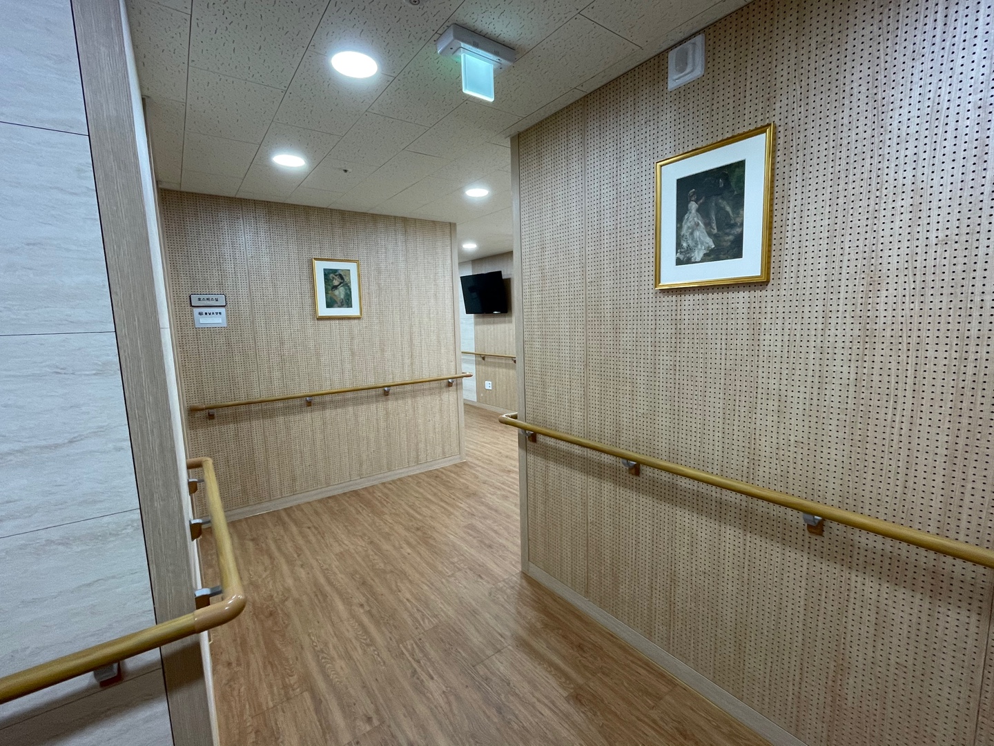 봄날요양원 이미지 6