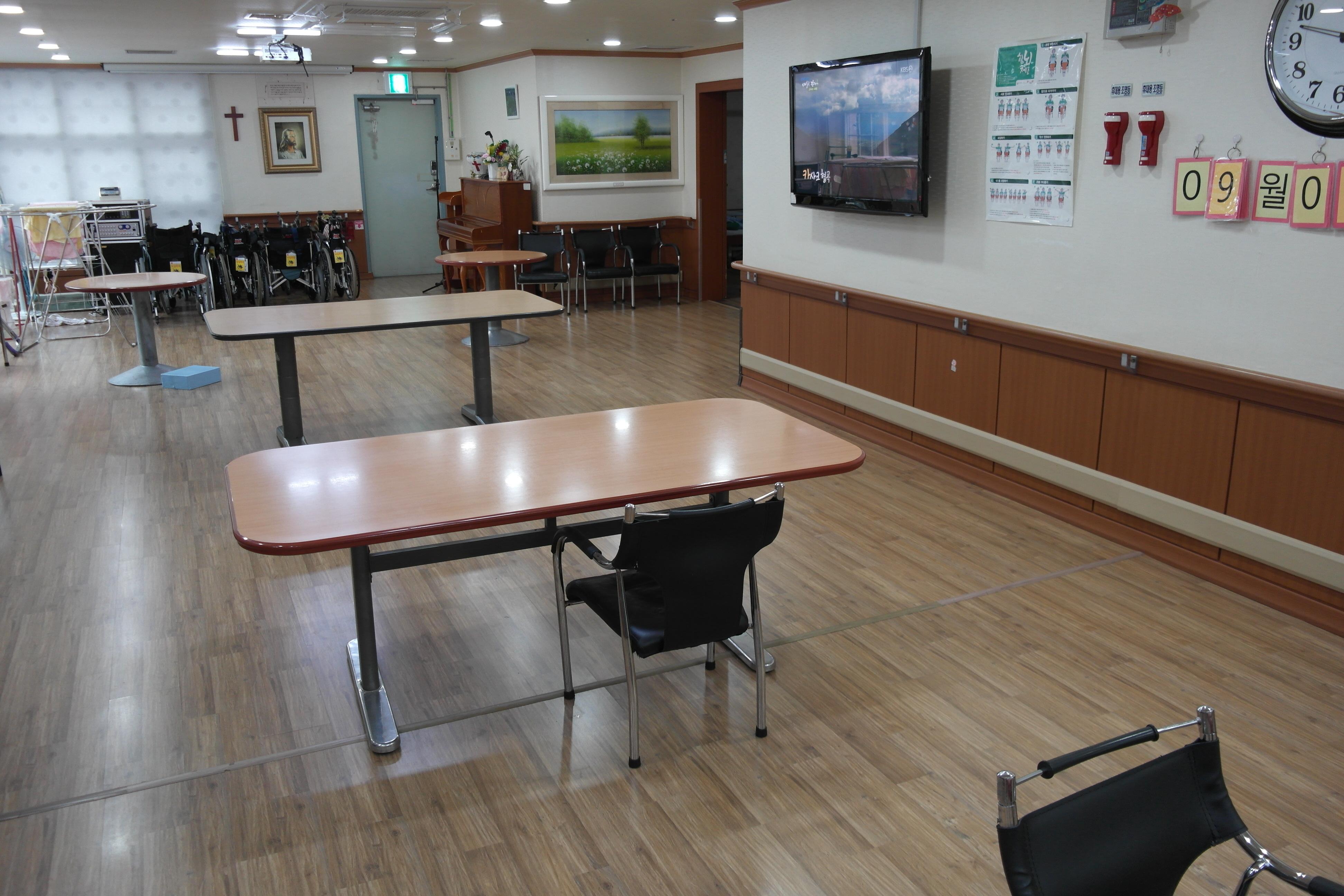 동명노인복지센타 이미지 8