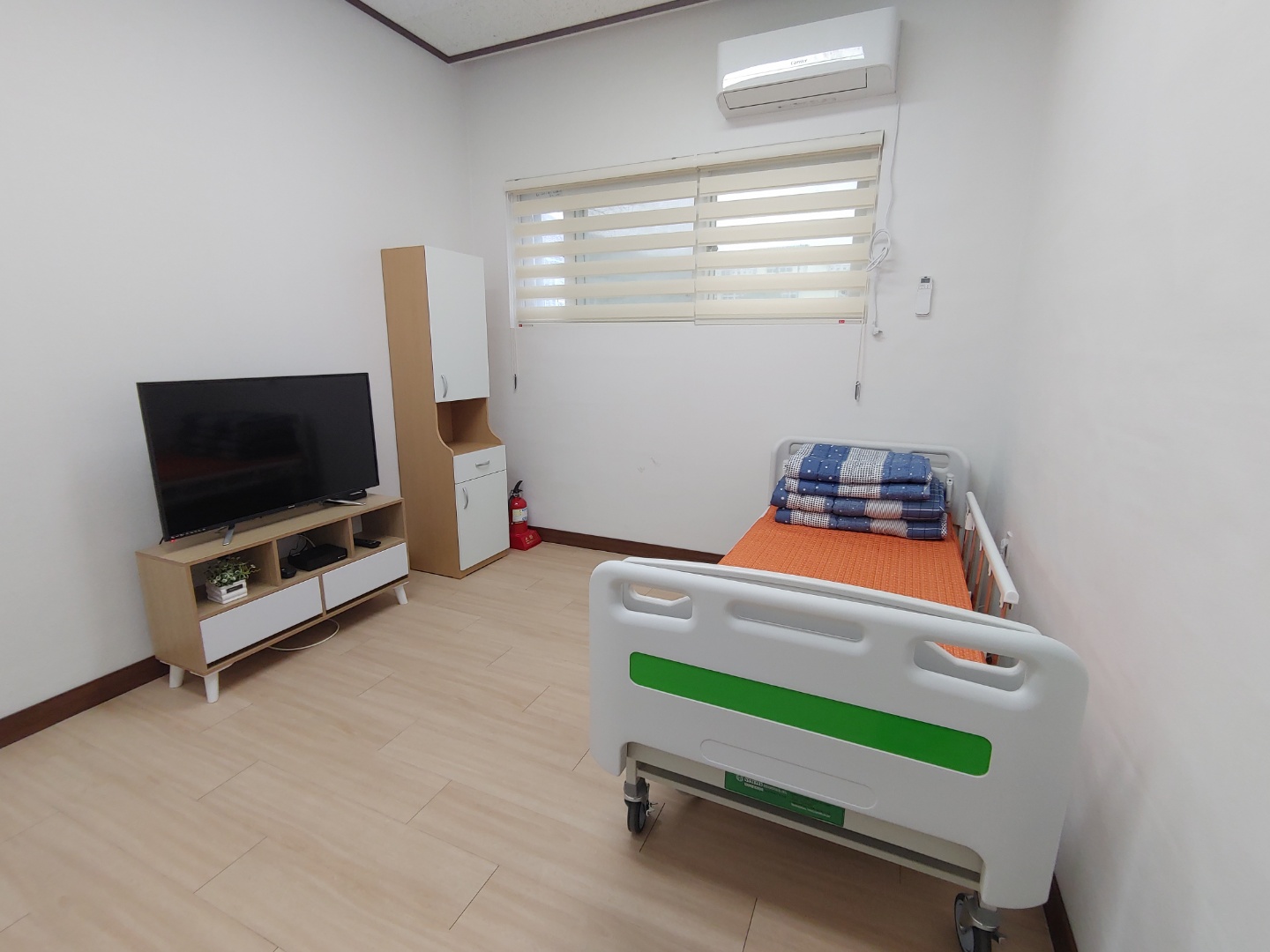 큰빛요양원 이미지 7