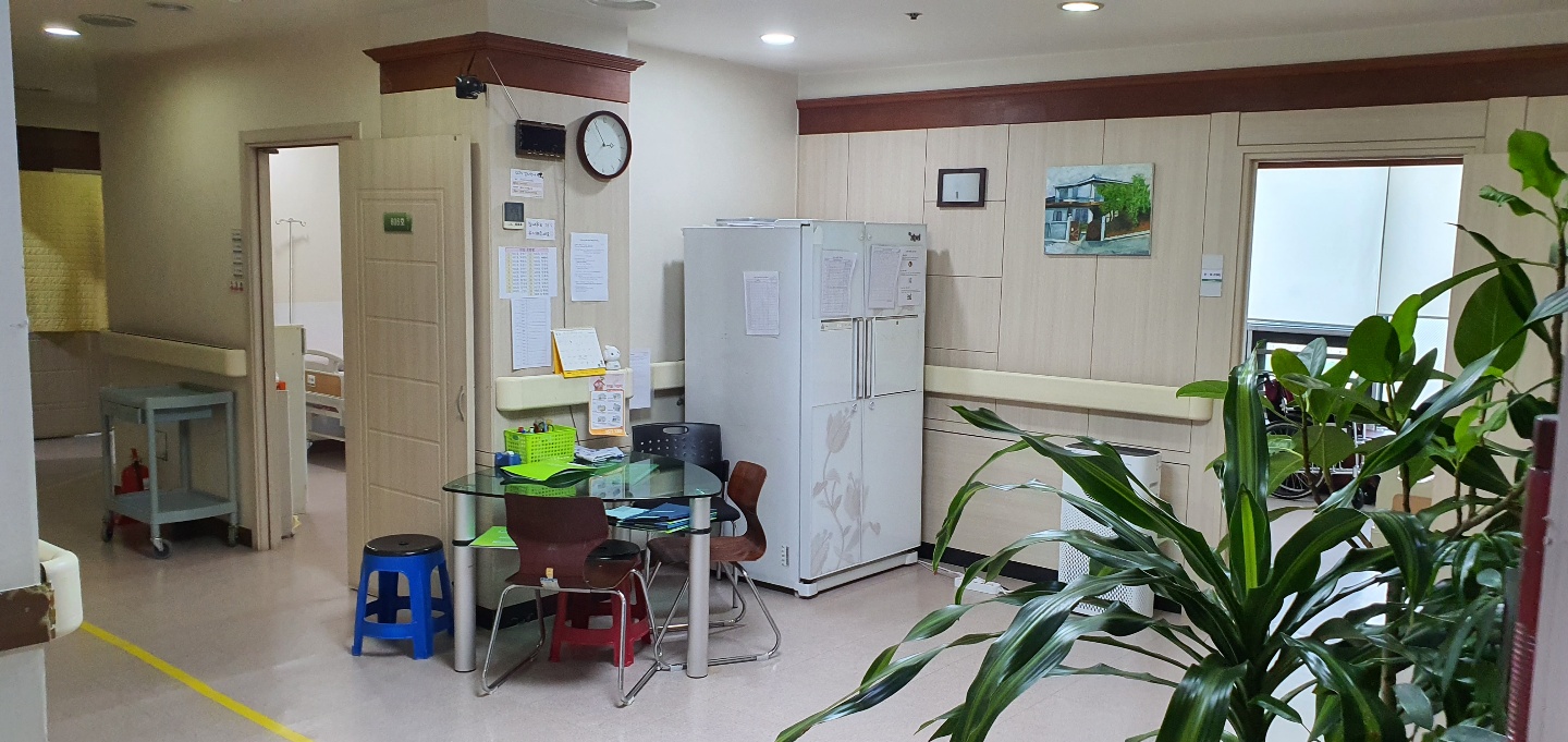정자메디케어요양원 이미지 2