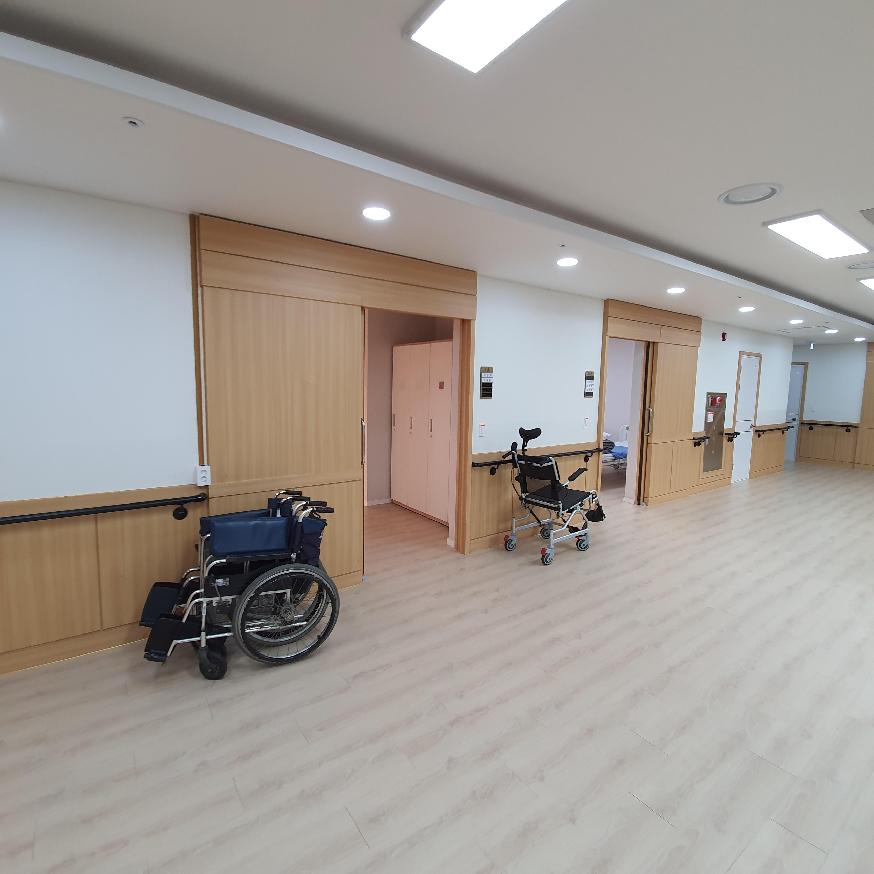 서천사랑통합케어센터 요양원 이미지 5