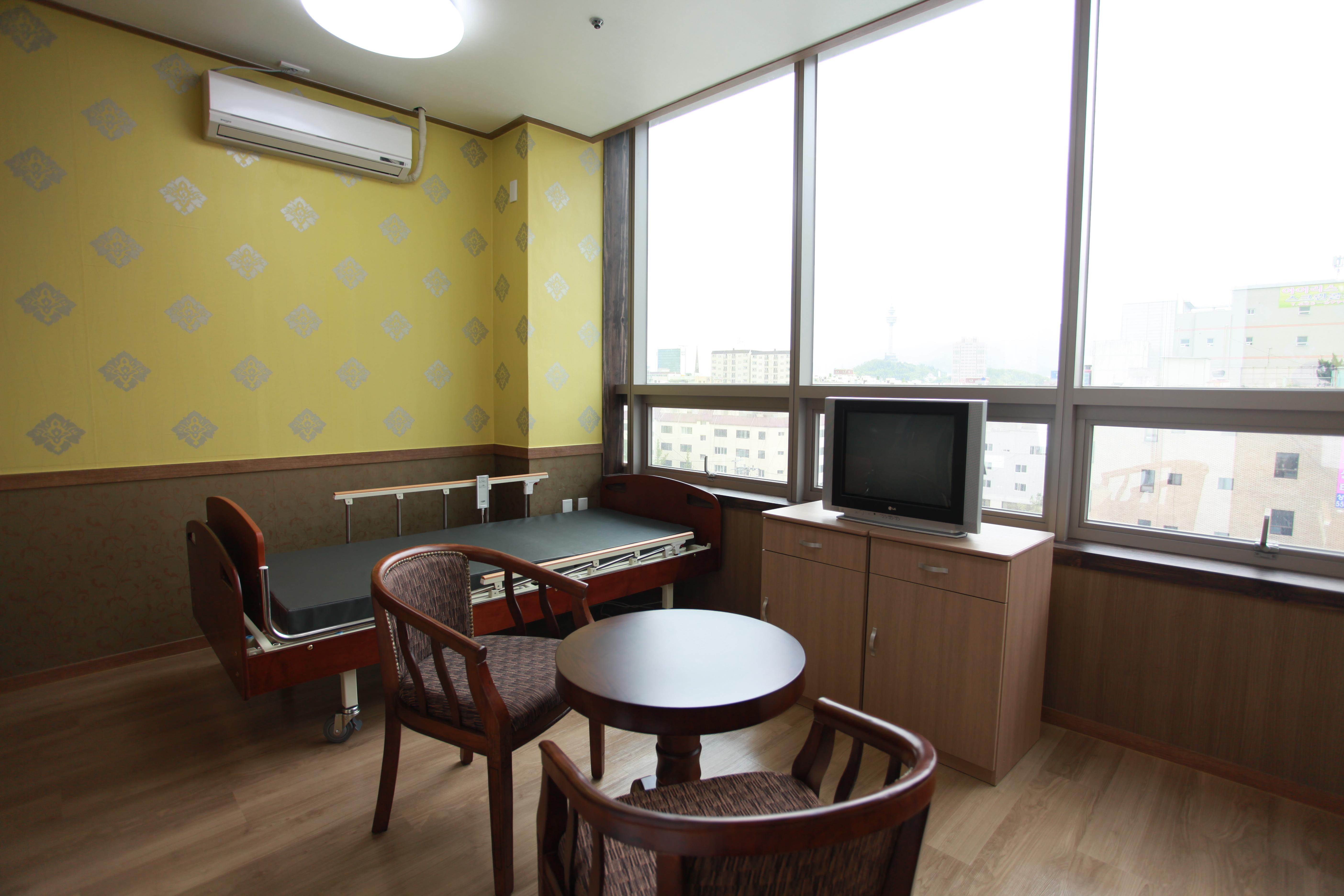 서구시니어요양원2 이미지 4