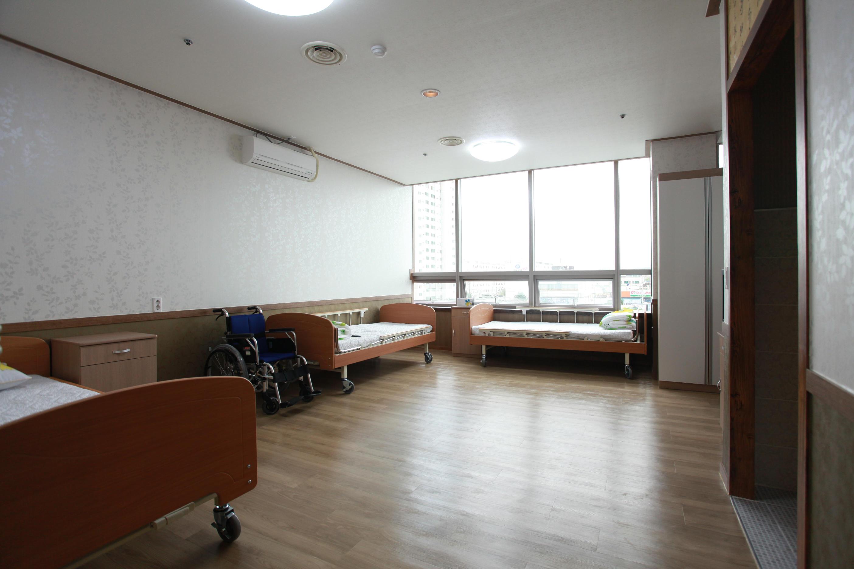 서구시니어요양원2 이미지 5