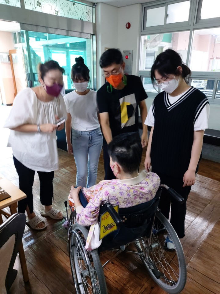 장미노인요양원 이미지 3