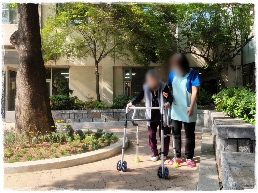 청암노인요양원 이미지 16