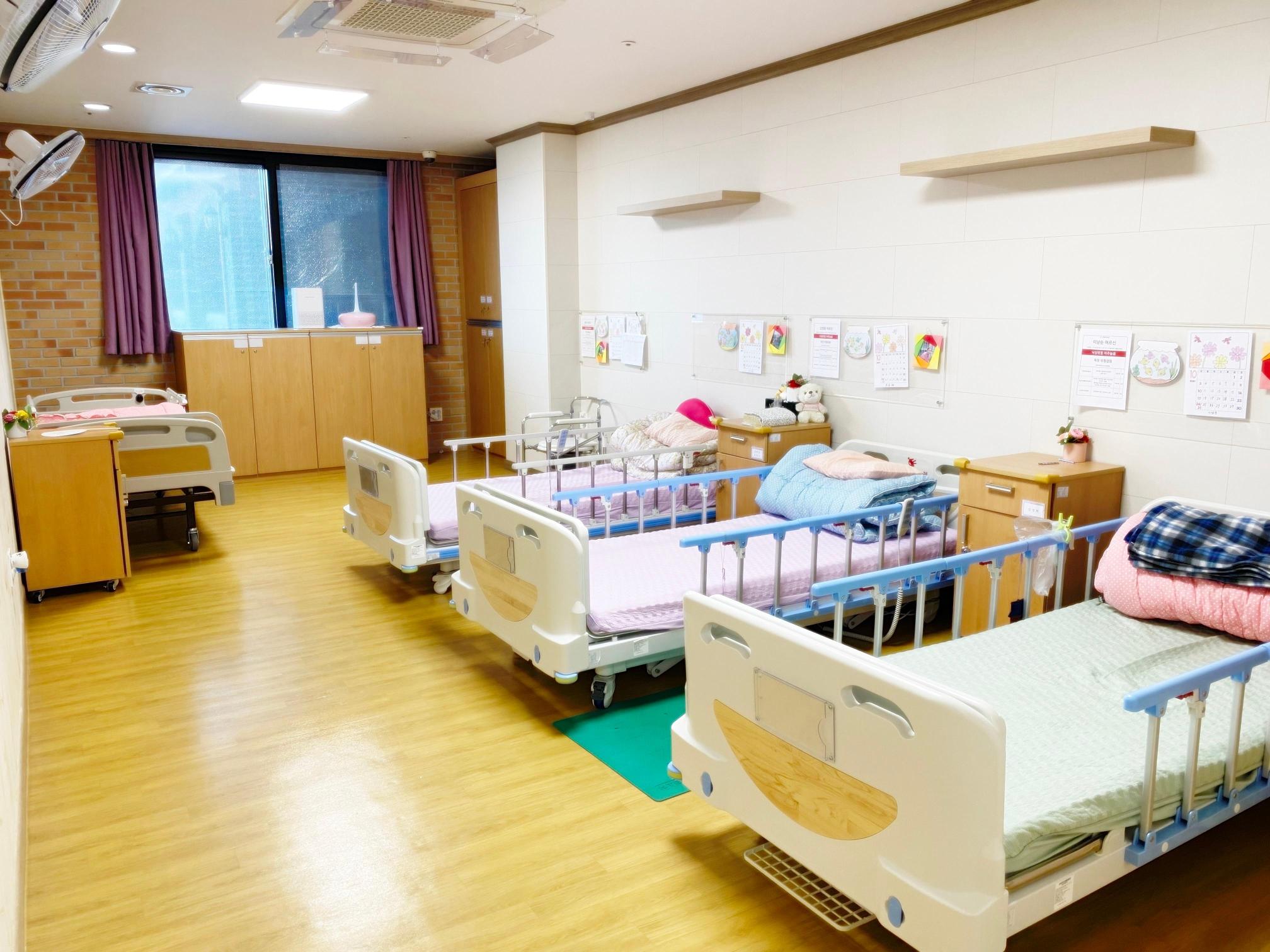 청주카리타스노인요양원 이미지 8