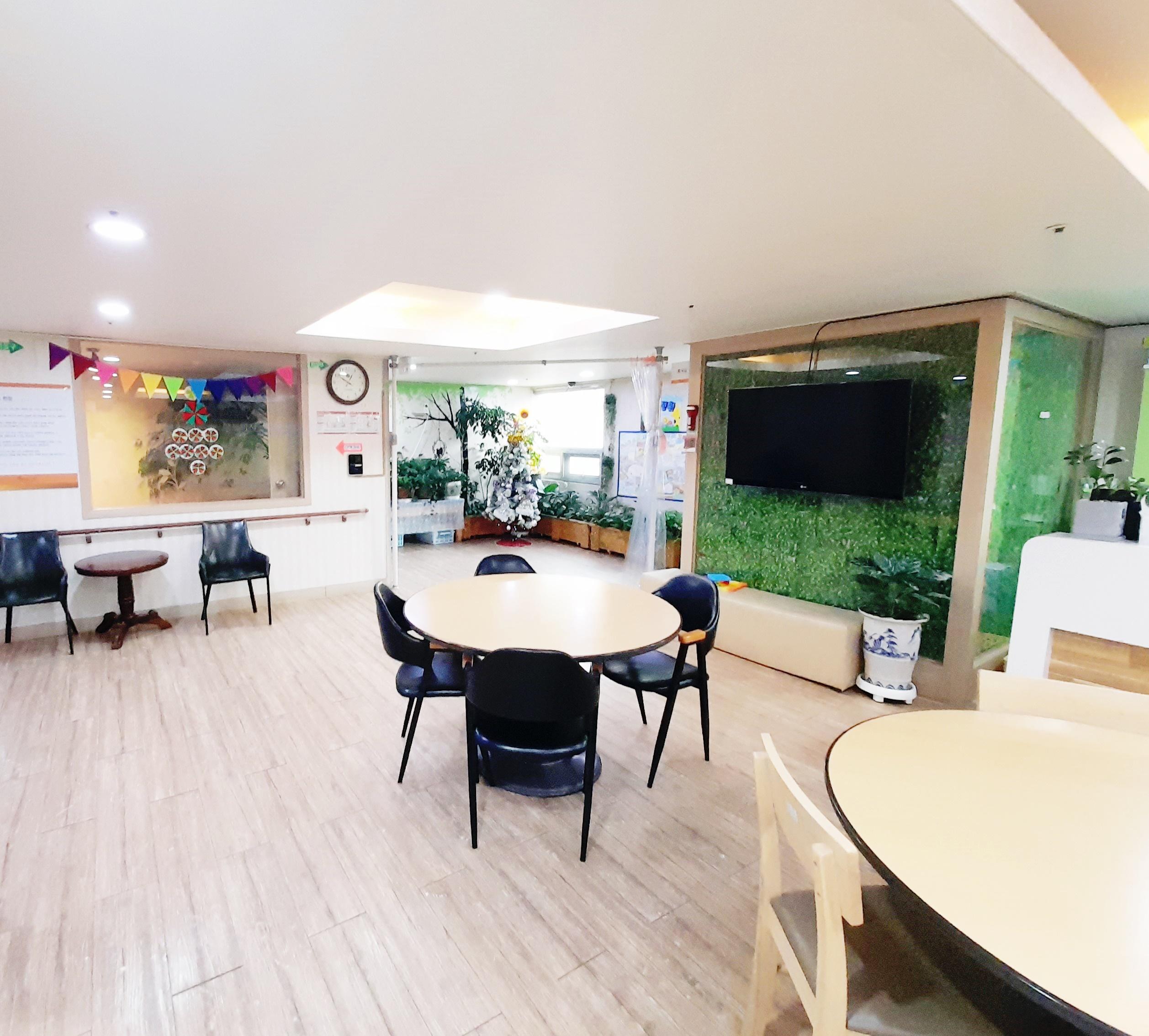 행복마지요양원 이미지 7