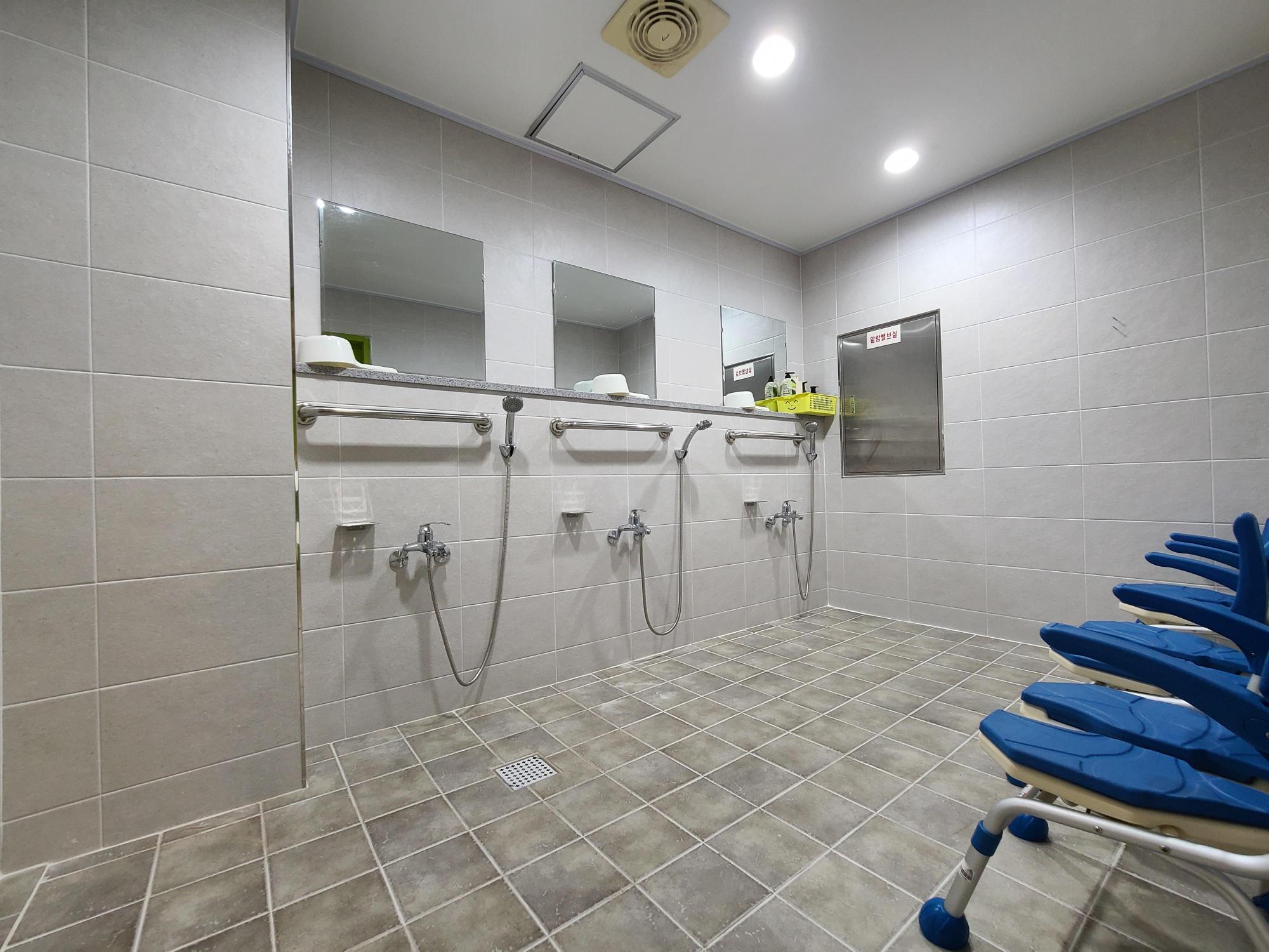 우리요양원 이미지 2