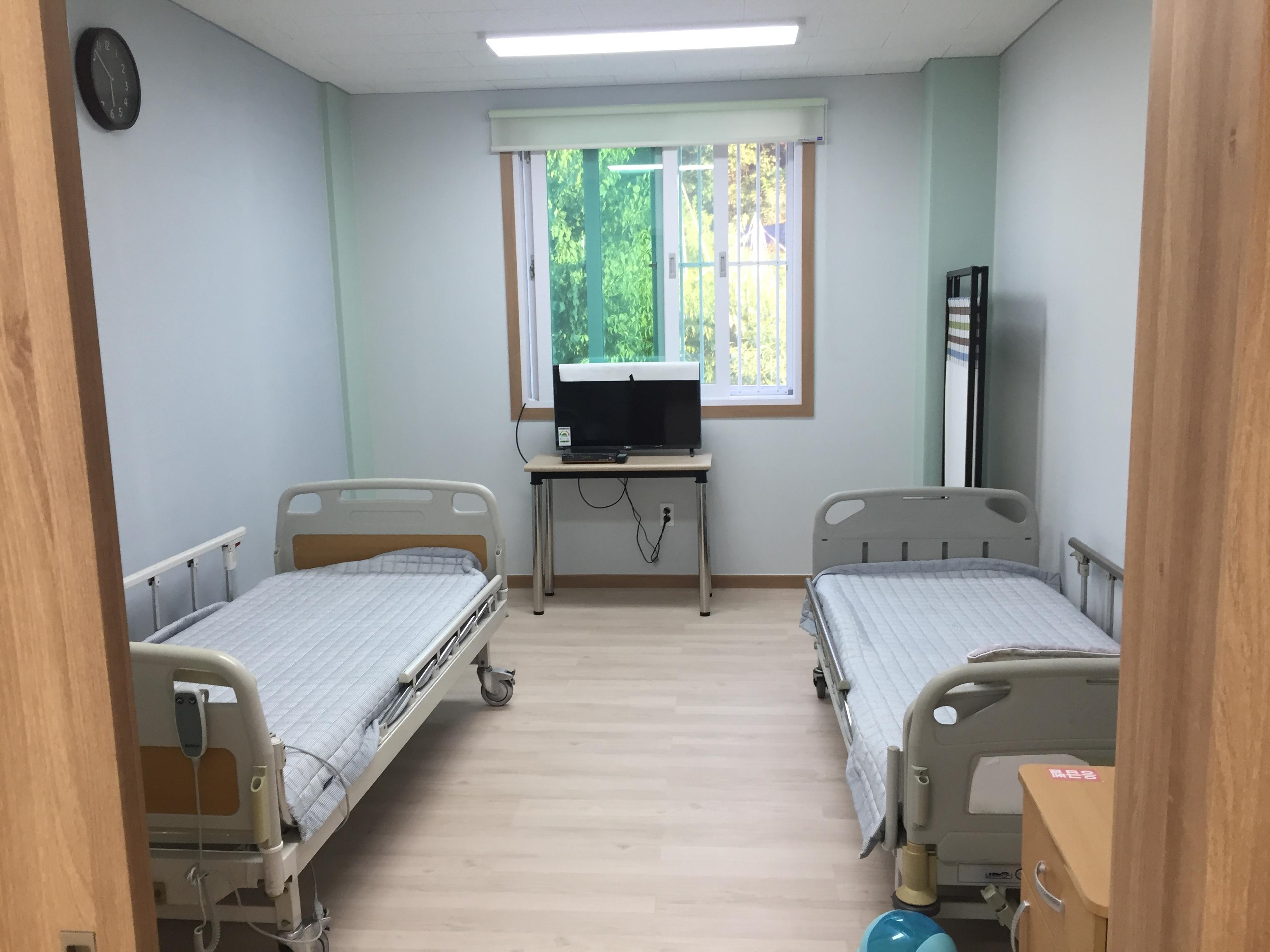 충주사랑요양원 이미지 6