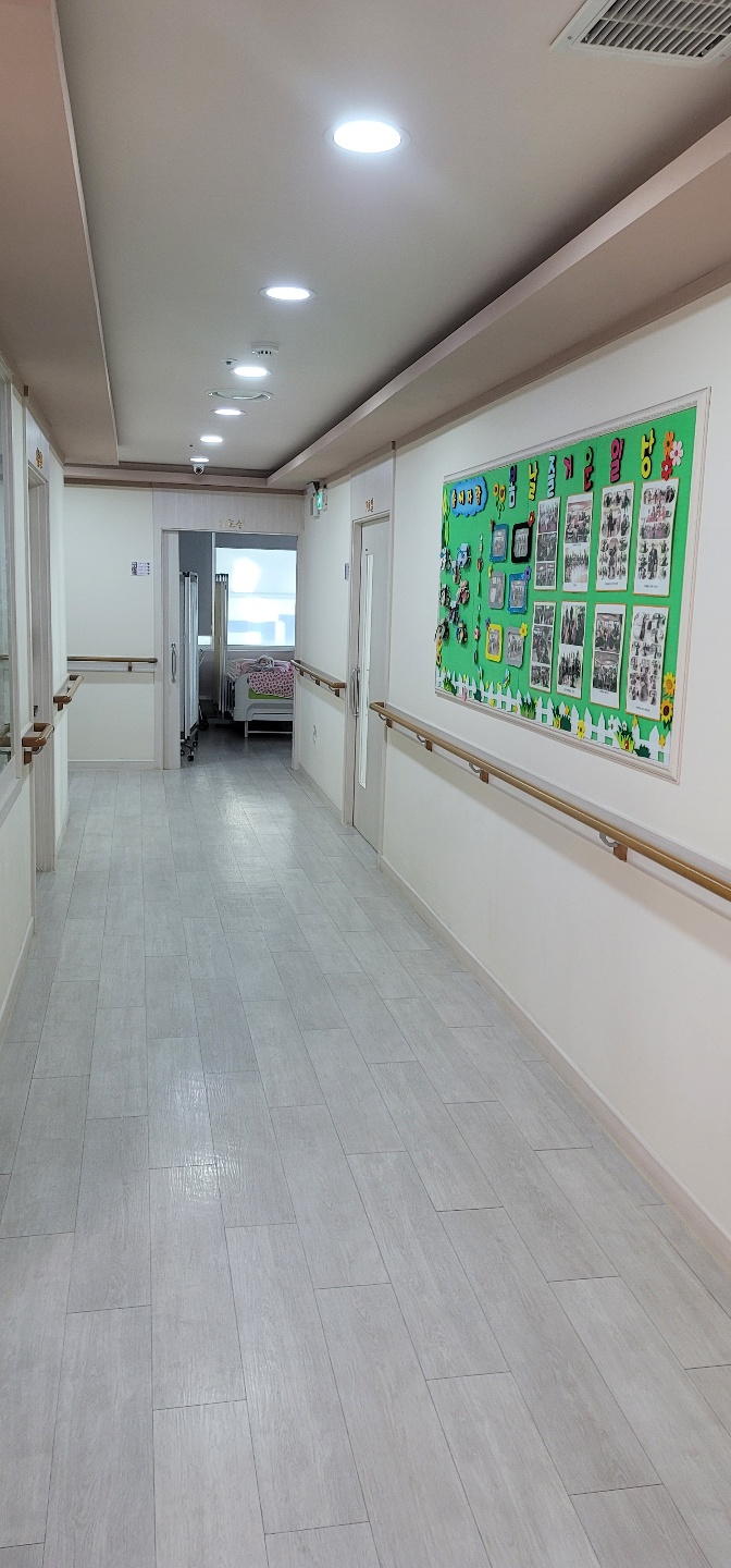 봄날요양원 이미지 3