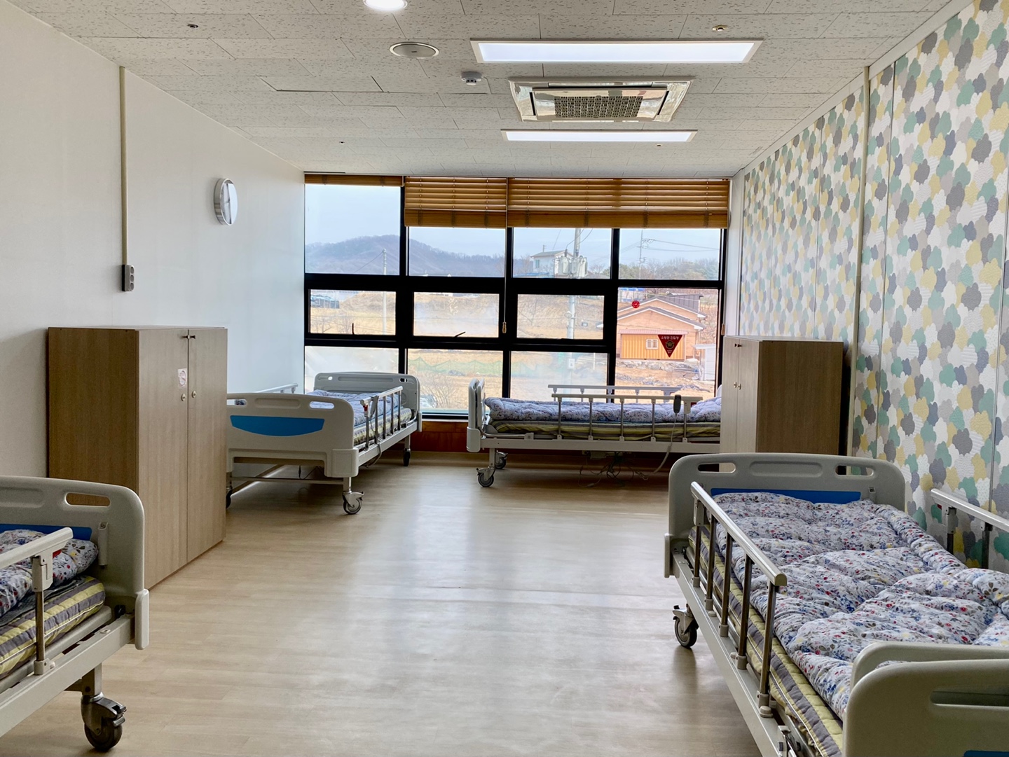 함께해요 노인전문요양원 이미지 7