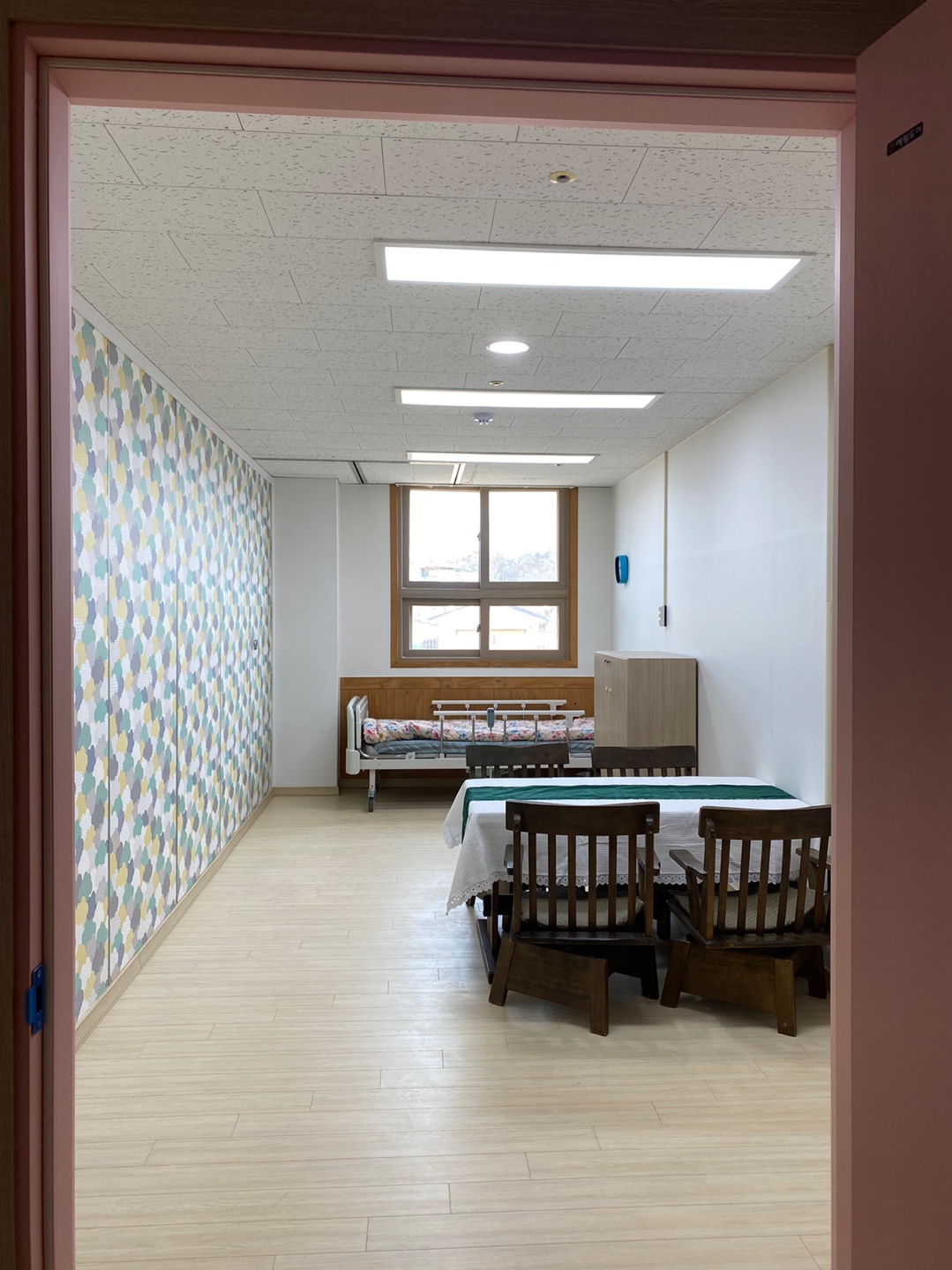 함께해요 노인전문요양원 이미지 6