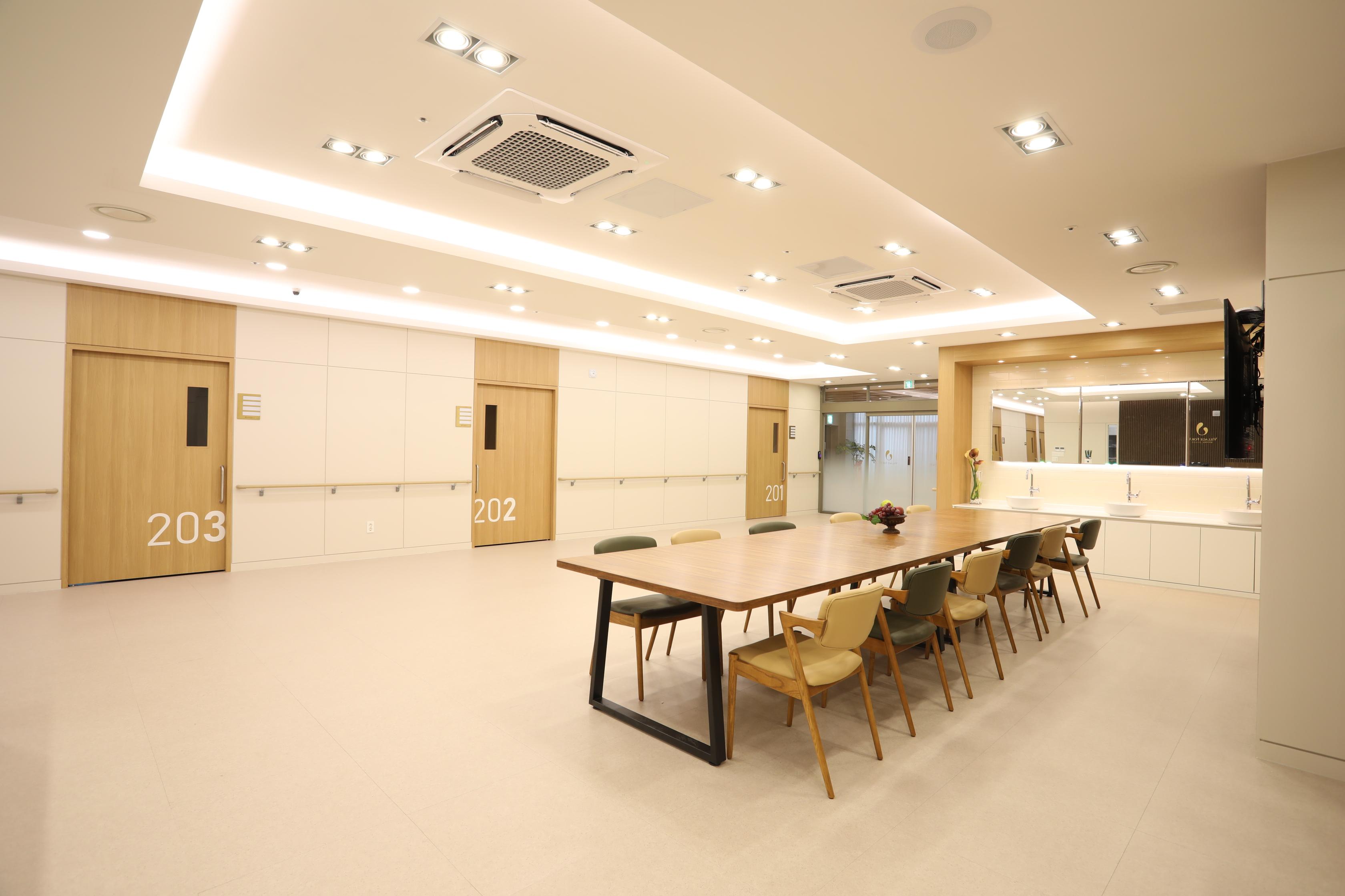 빌리지포유충주요양원 이미지 5