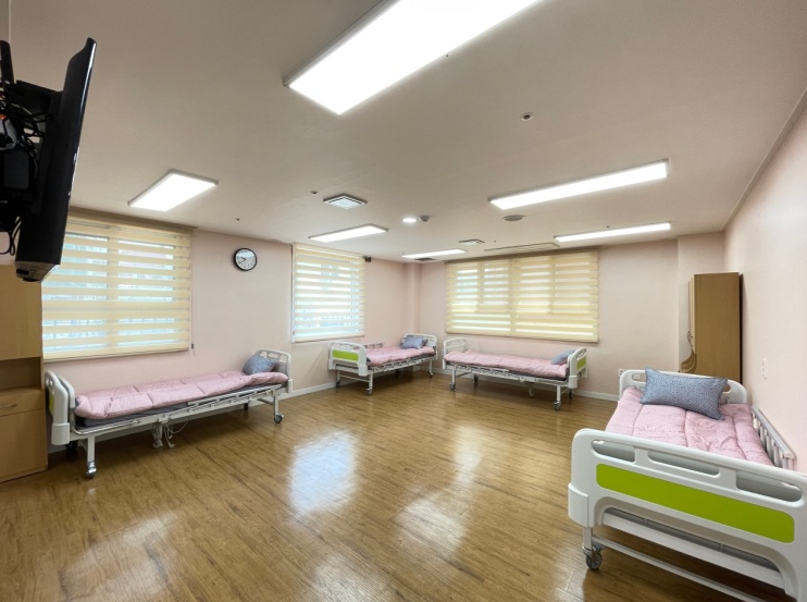 자연노인전문요양원 이미지 5