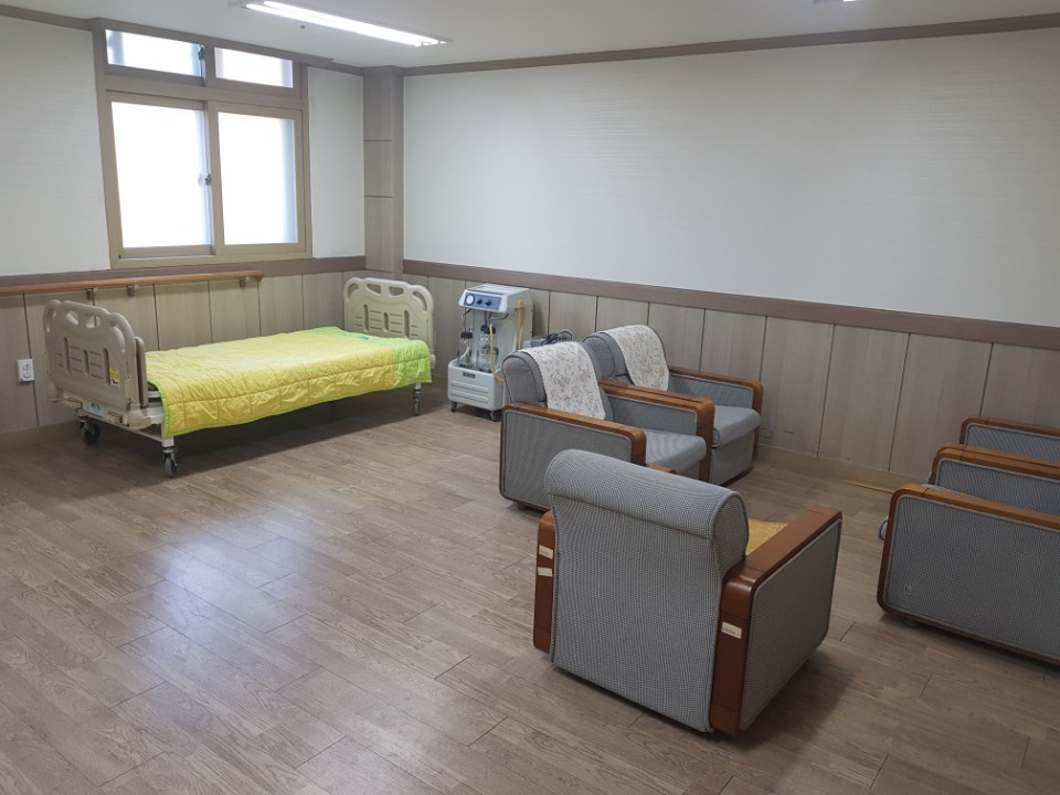 반도노인요양원 이미지 18