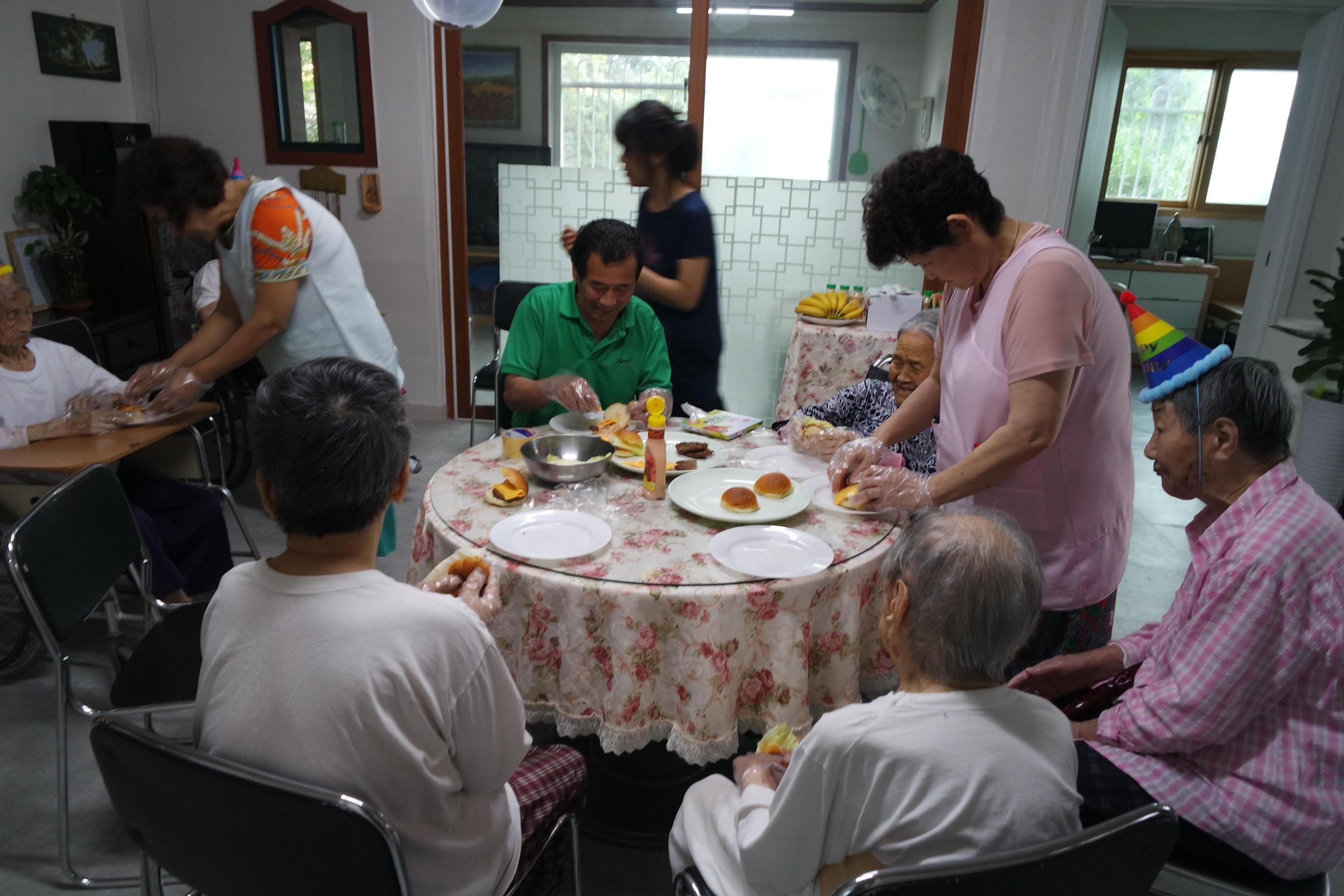 성가정요양원 이미지 7