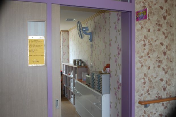 정겨운 뜰안 이미지 3