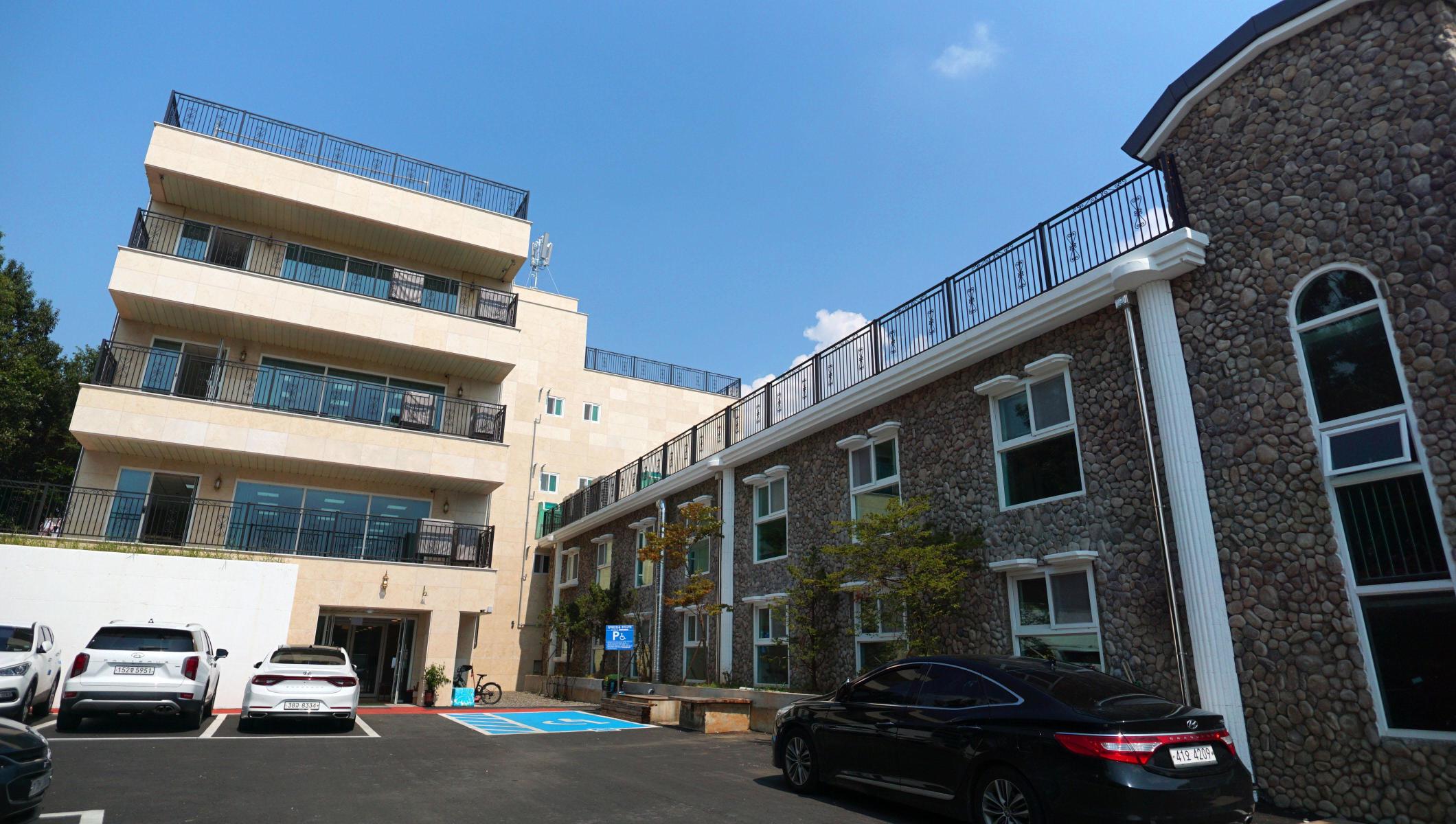 플로렌스 너싱홈