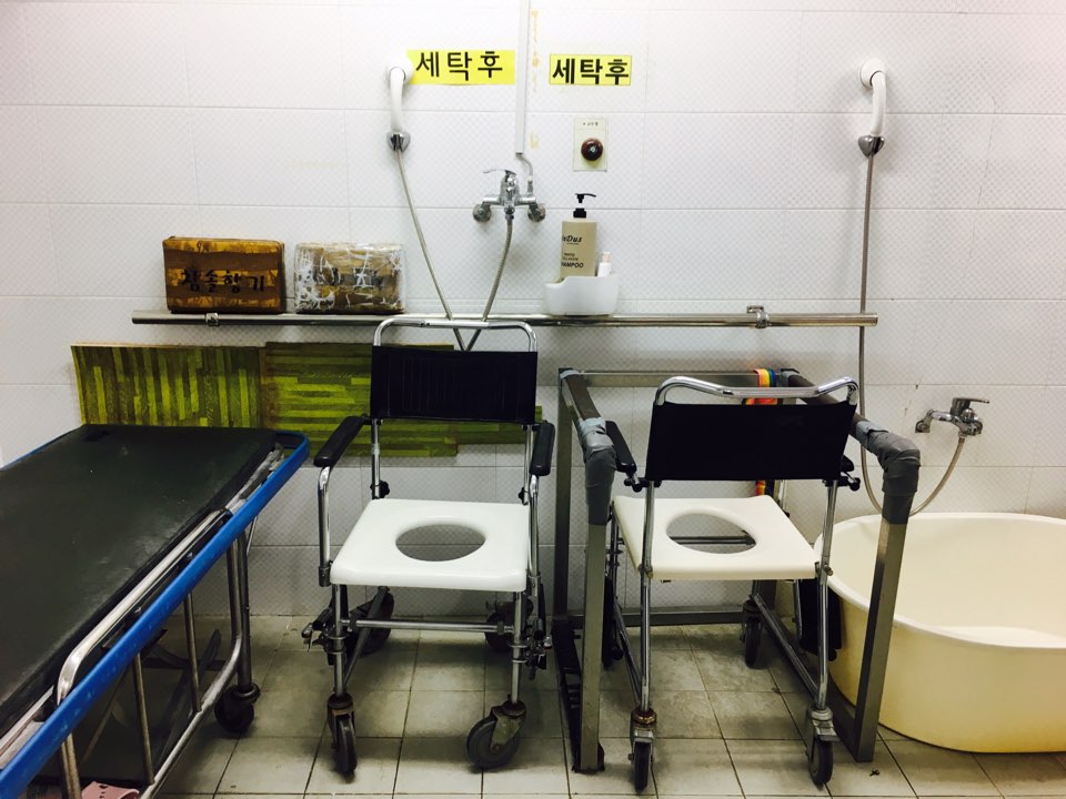 봄날인천요양원 이미지 21