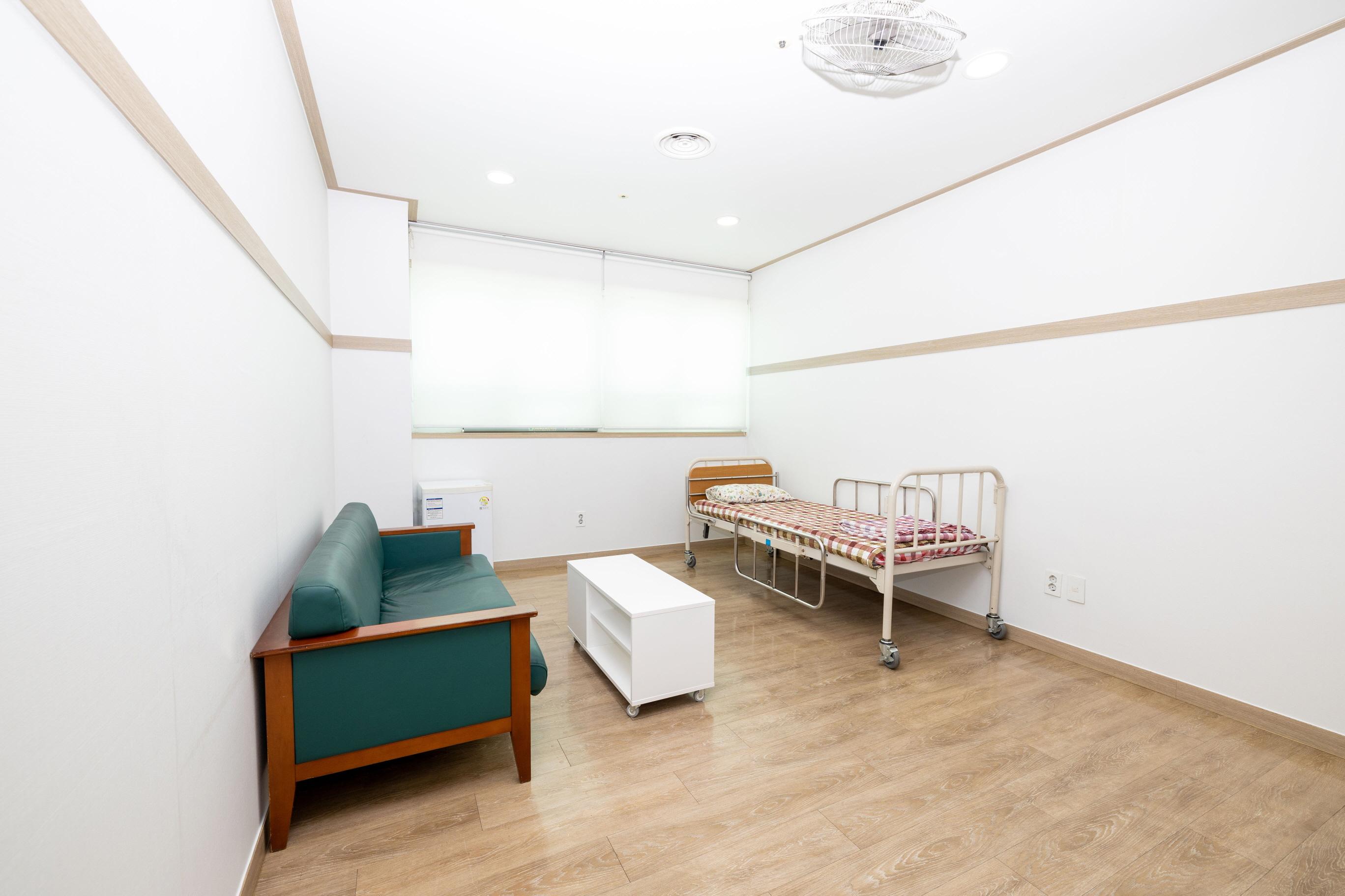 사랑초 요양원 이미지 5