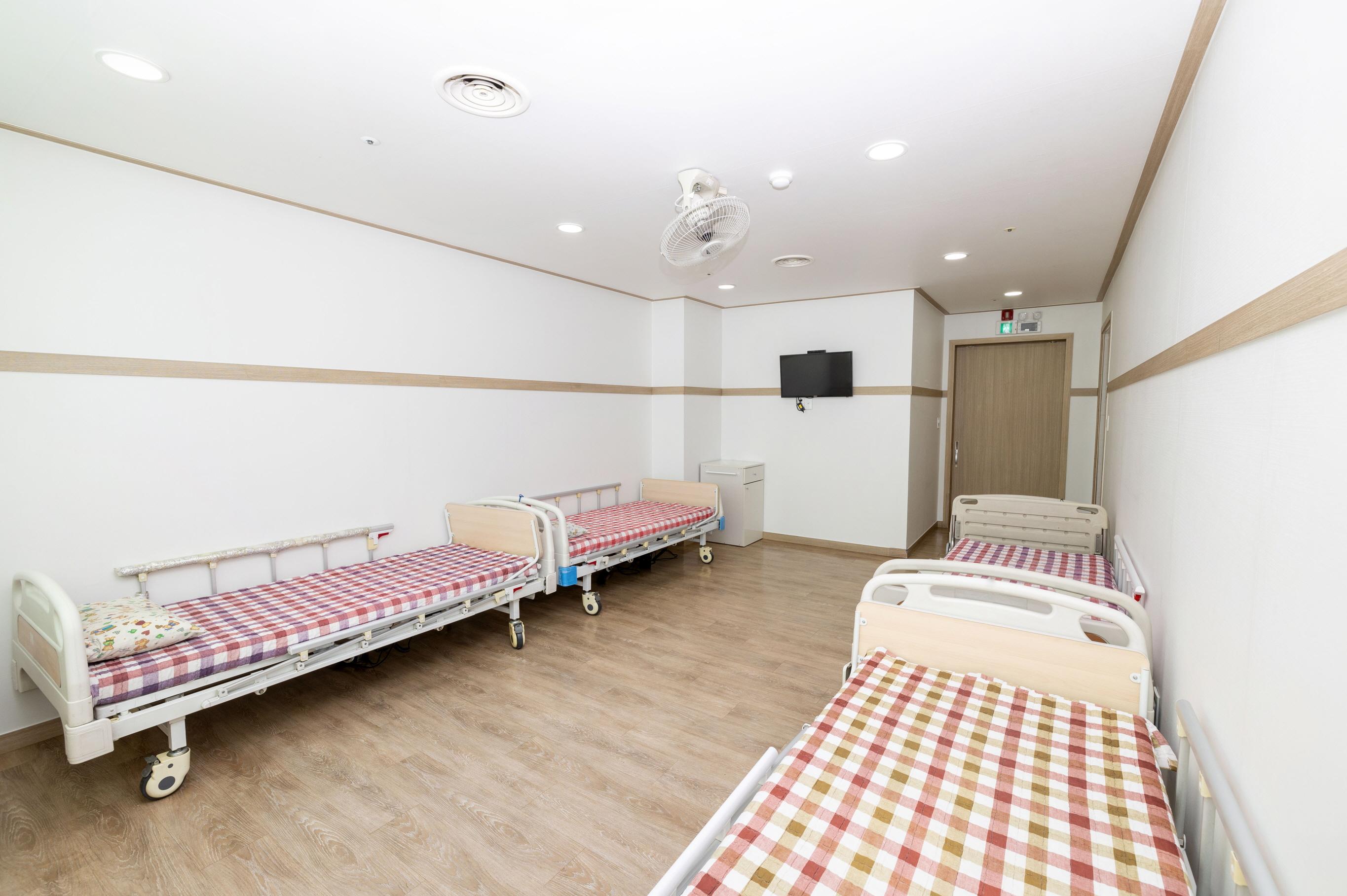 사랑초 요양원 이미지 10