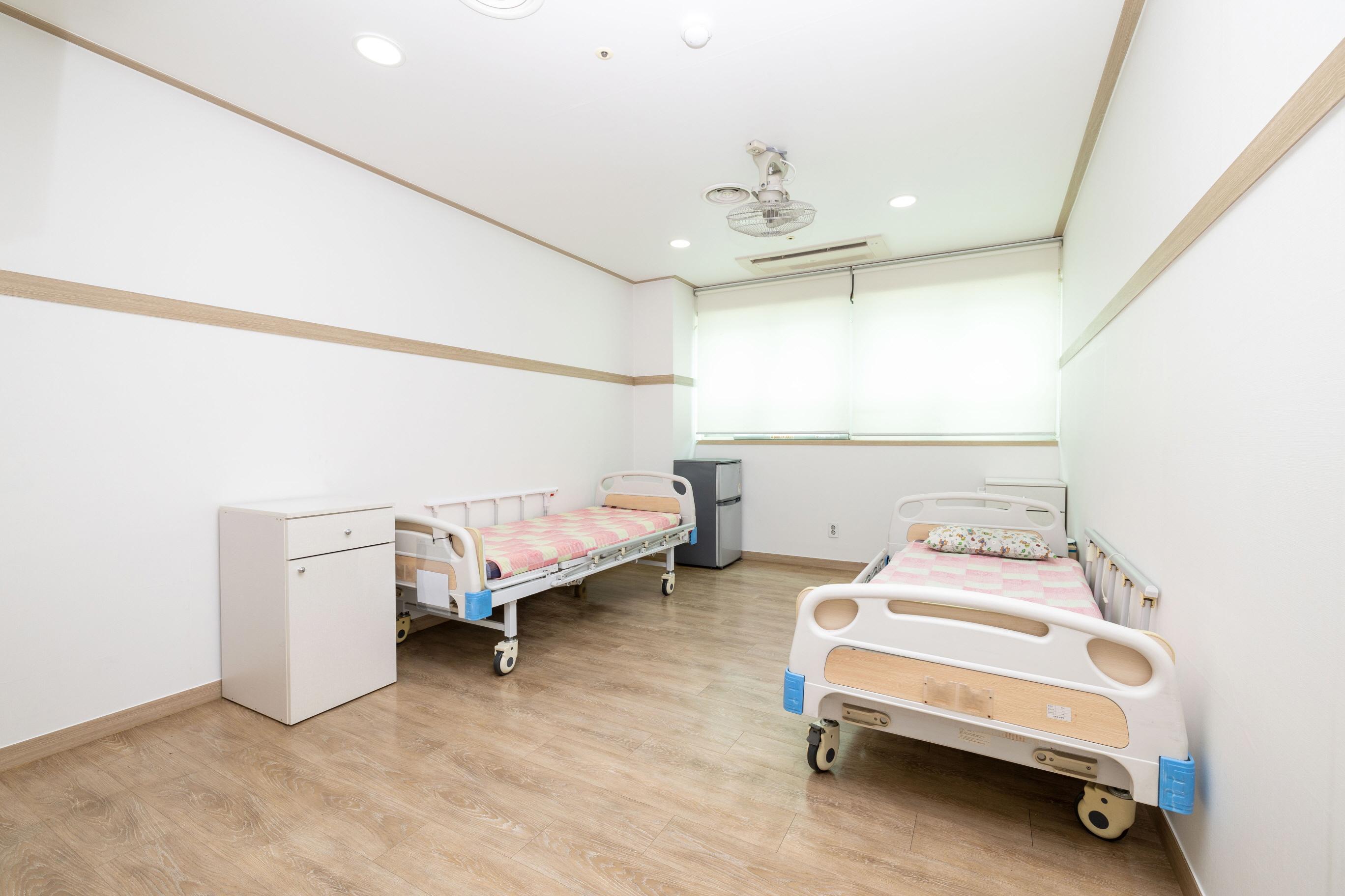 사랑초 요양원 이미지 11