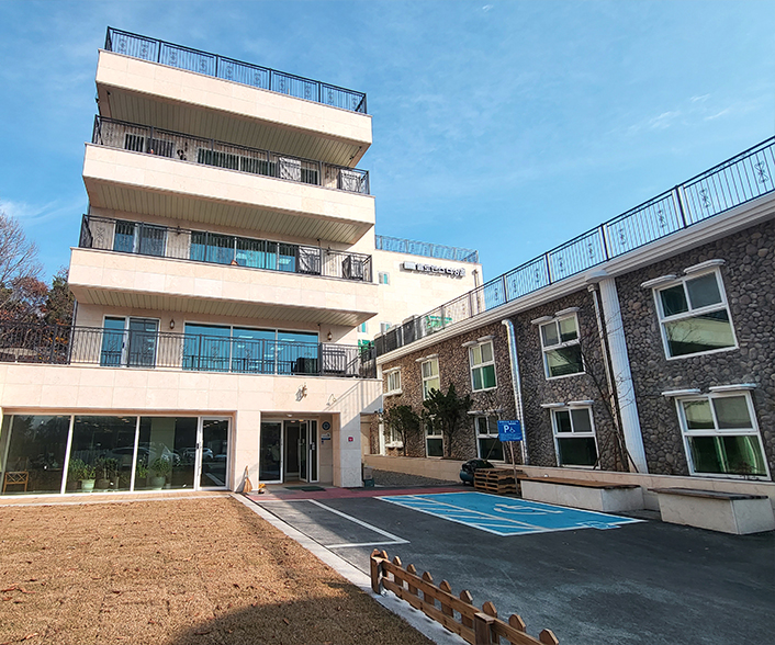 플로렌스 너싱홈 이미지 2