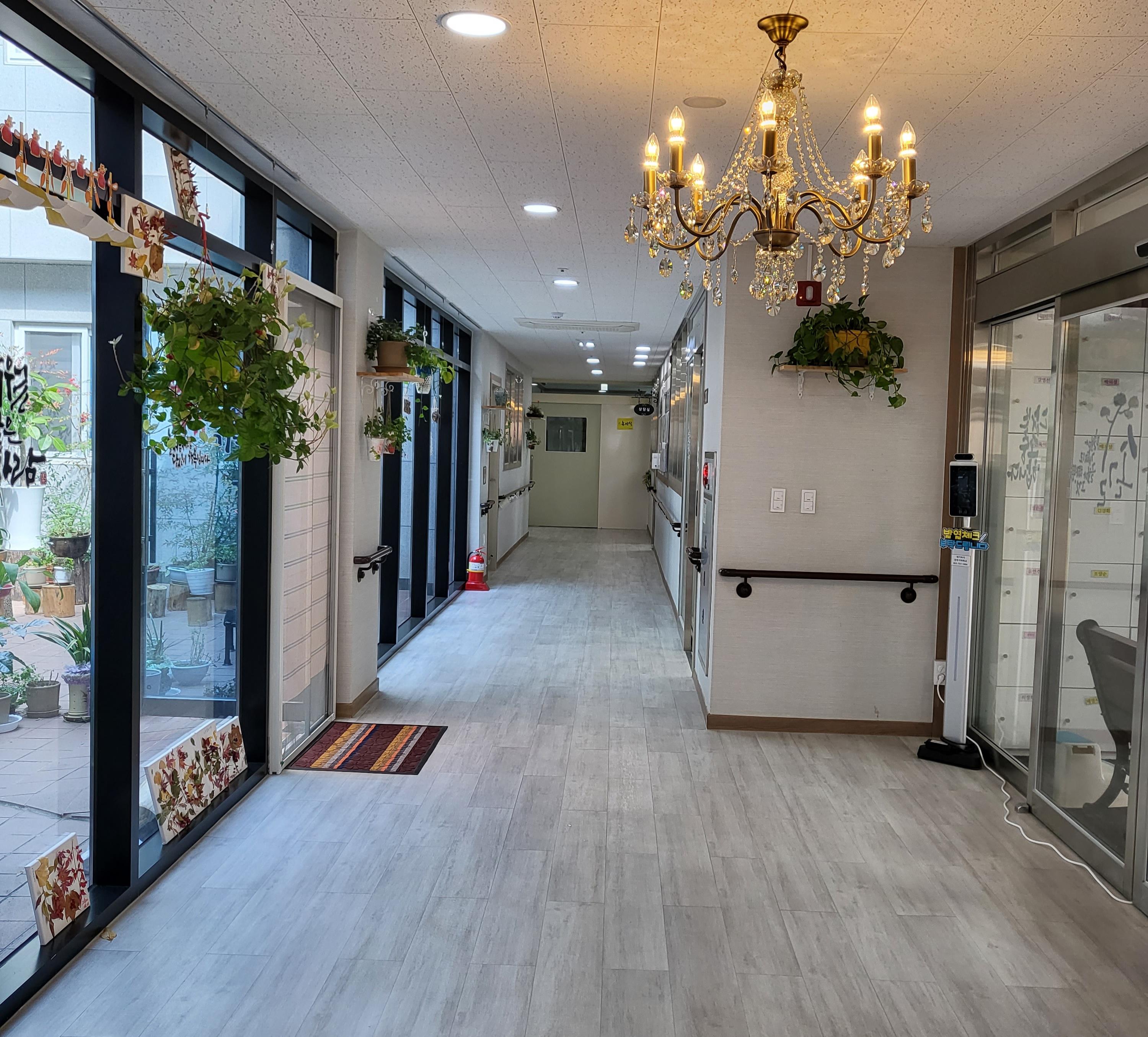 참진주요양원 이미지 2