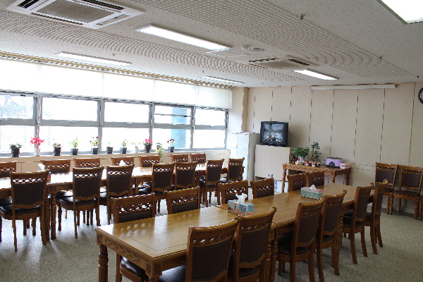 인천중구 구립해송노인요양원 이미지 9