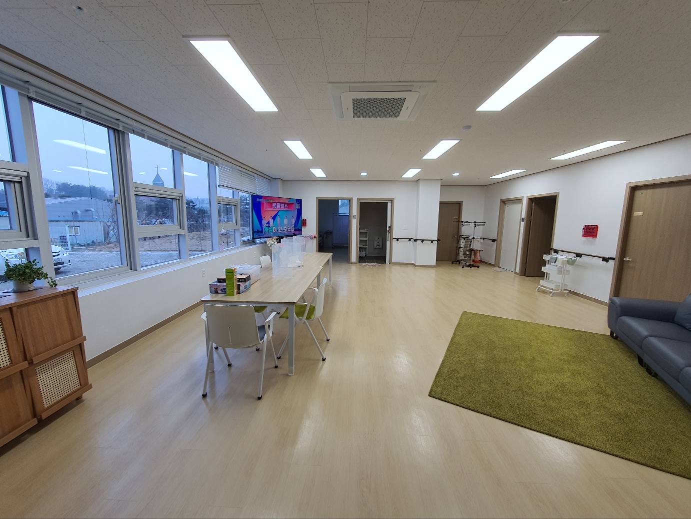 아산늘봄실버케어 이미지 2