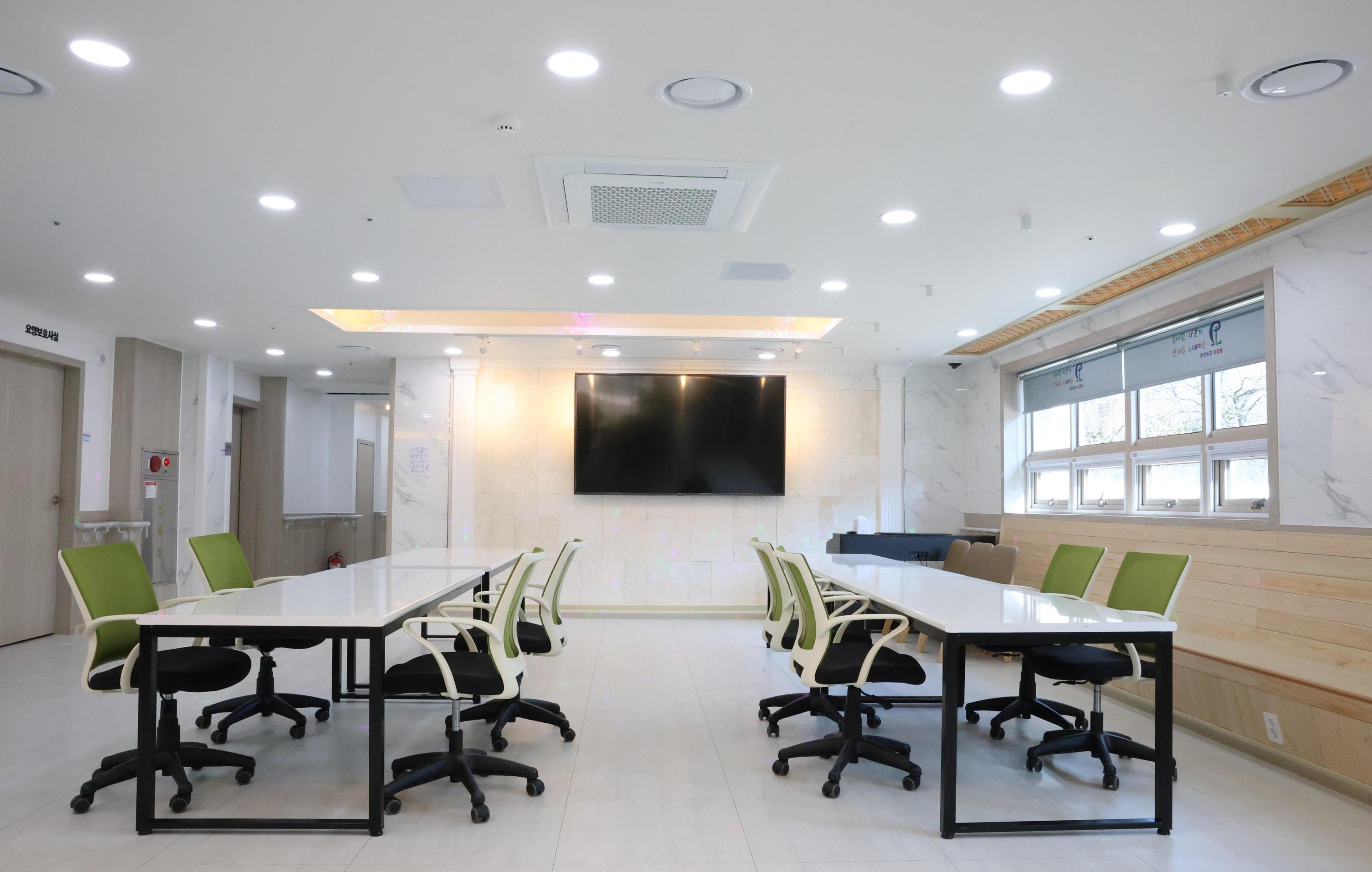 파인트리요양원 이미지 10