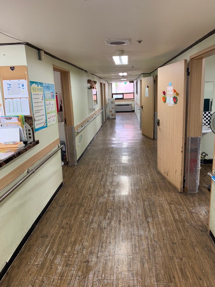 봄날서울요양원 이미지 7