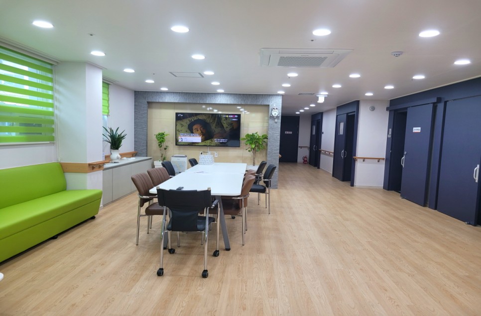 행복한 요양원 이미지 3