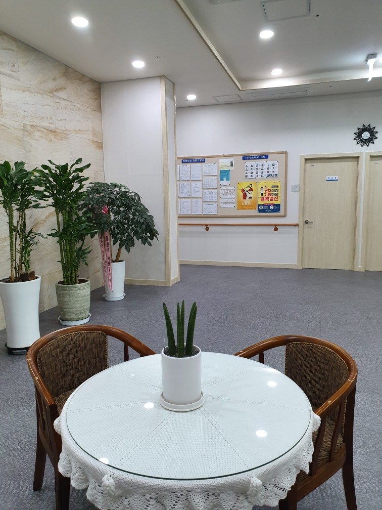 선한노인전문요양원 이미지 9