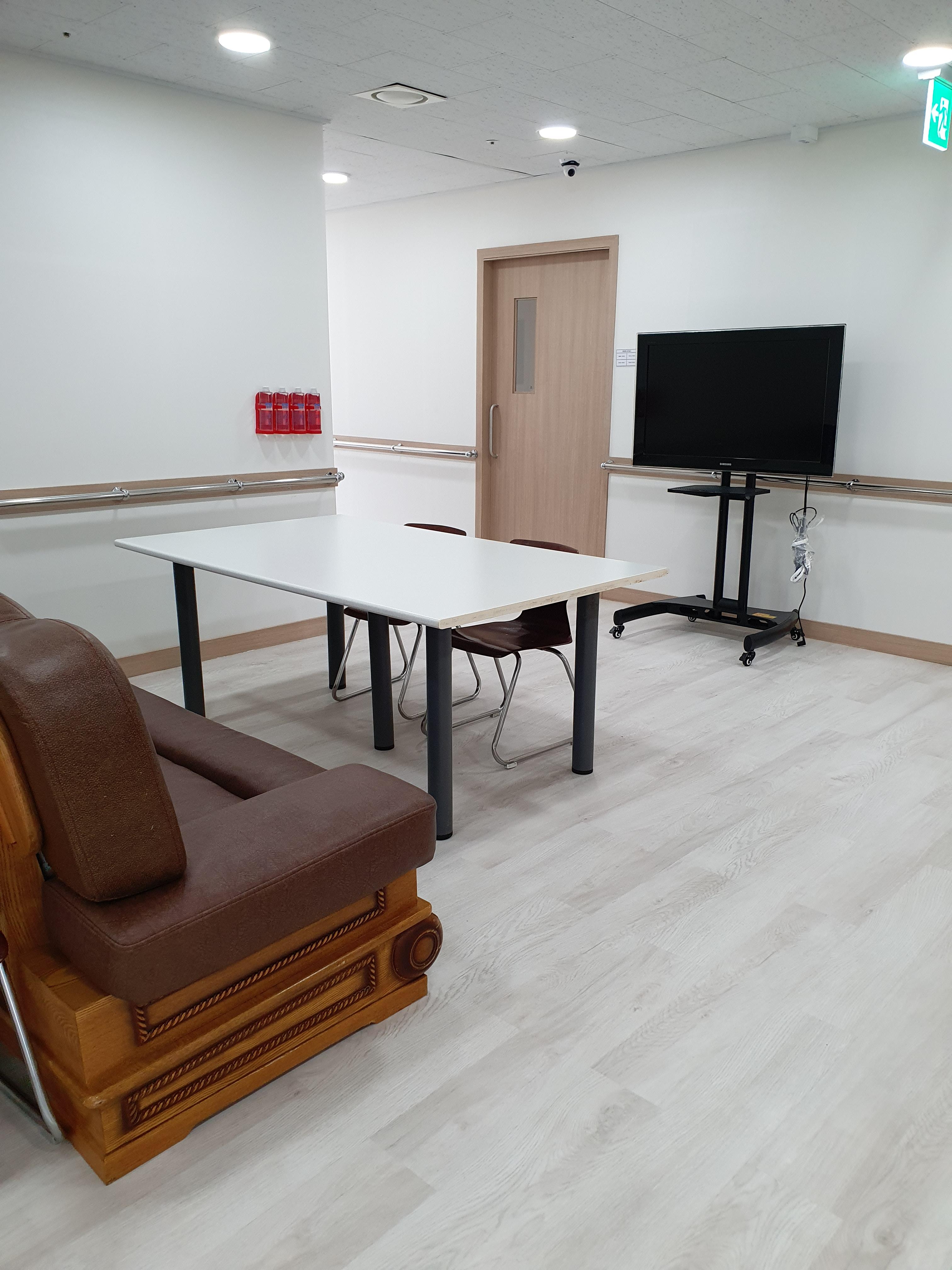 민영재활요양원 이미지 12