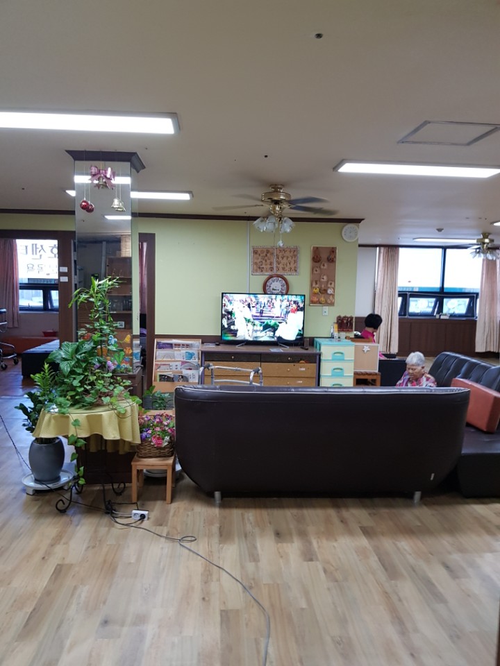 한울노인요양원 이미지 2