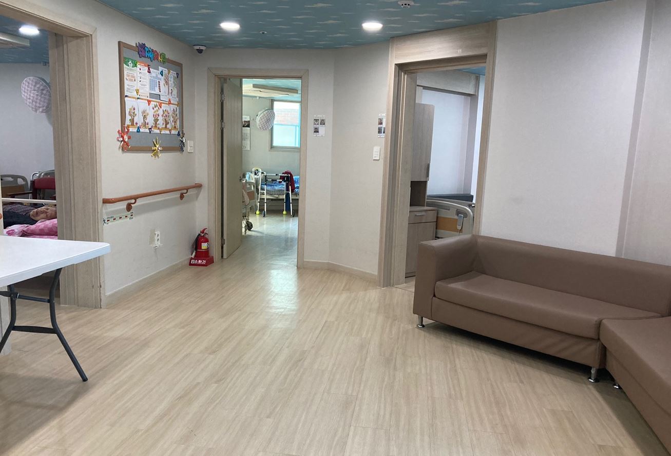 선한노인전문요양원 이미지 6