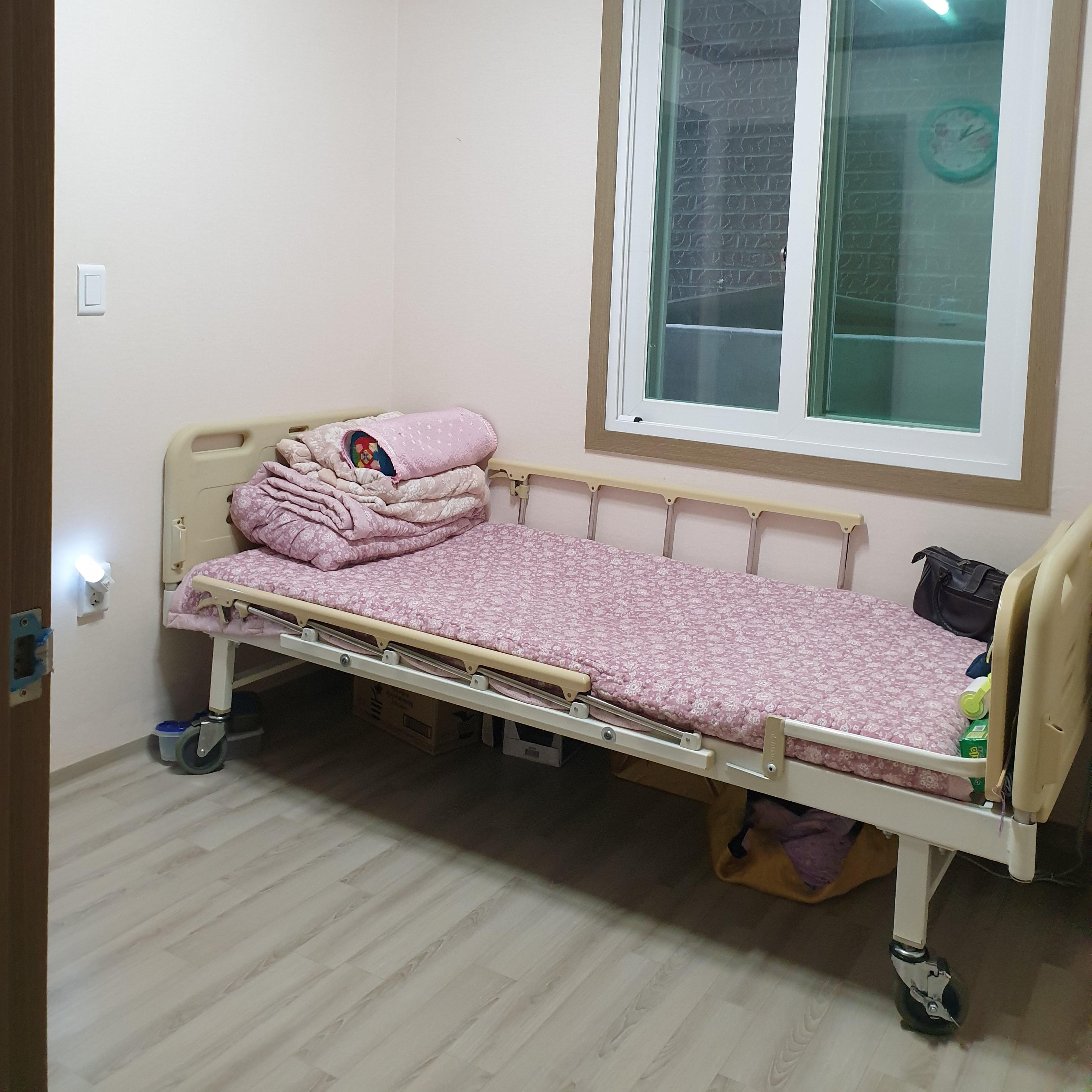 하늘손노인요양공동생활가정 이미지 5