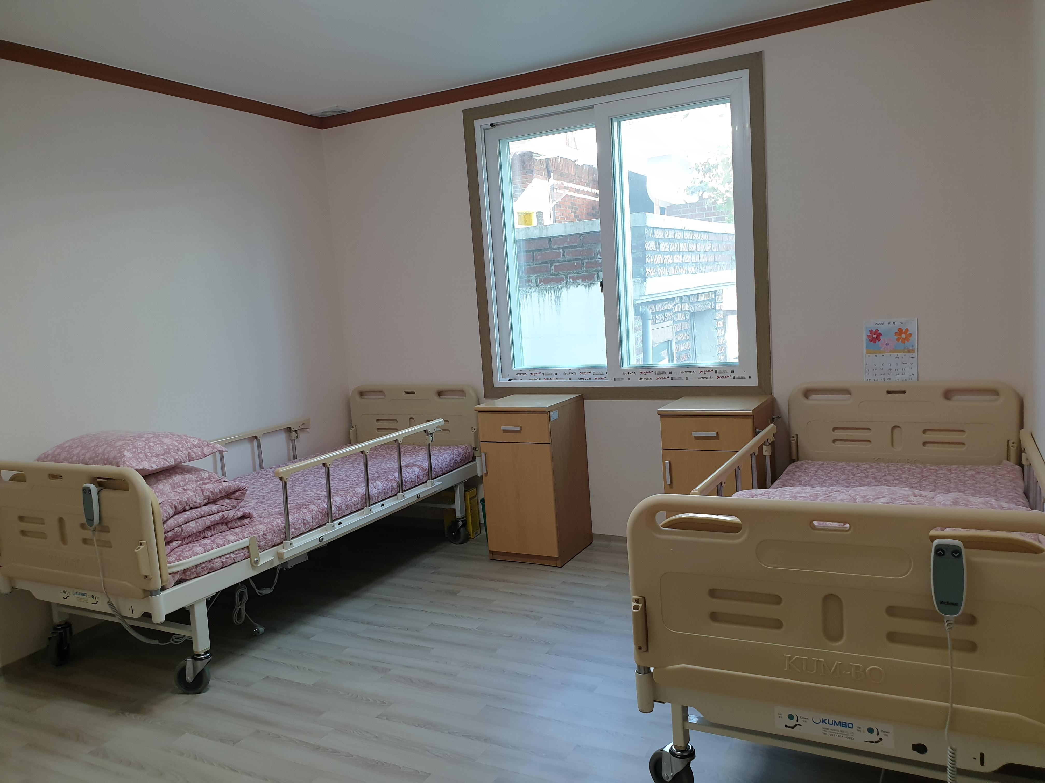 하늘손노인요양공동생활가정 이미지 6