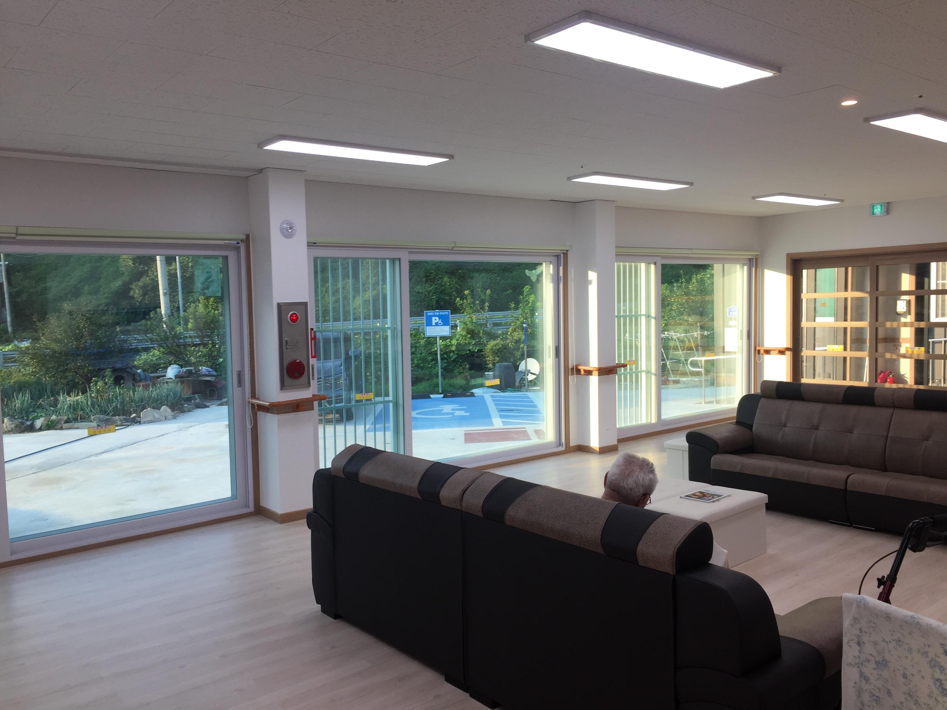 충주사랑요양원 이미지 4