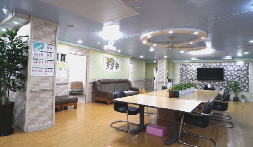 둥지요양원 이미지 2